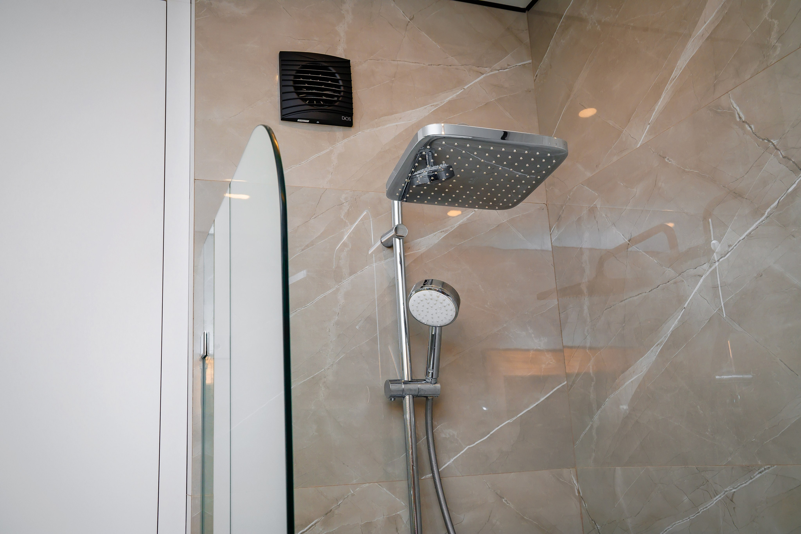 Пример девять. Семейный и Свадебный фотограф в Астане Александр Астапов