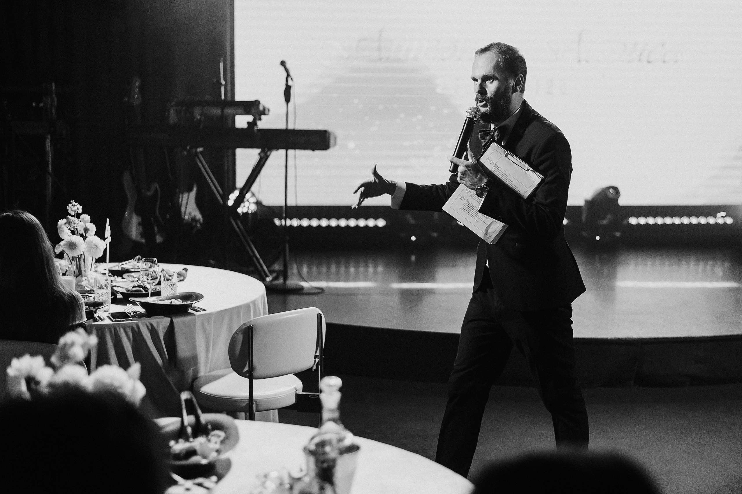 Годовщина свадьбы в Atmosfera. Свадебный фотограф в Екатеринбурге Артём Зайнетдинов