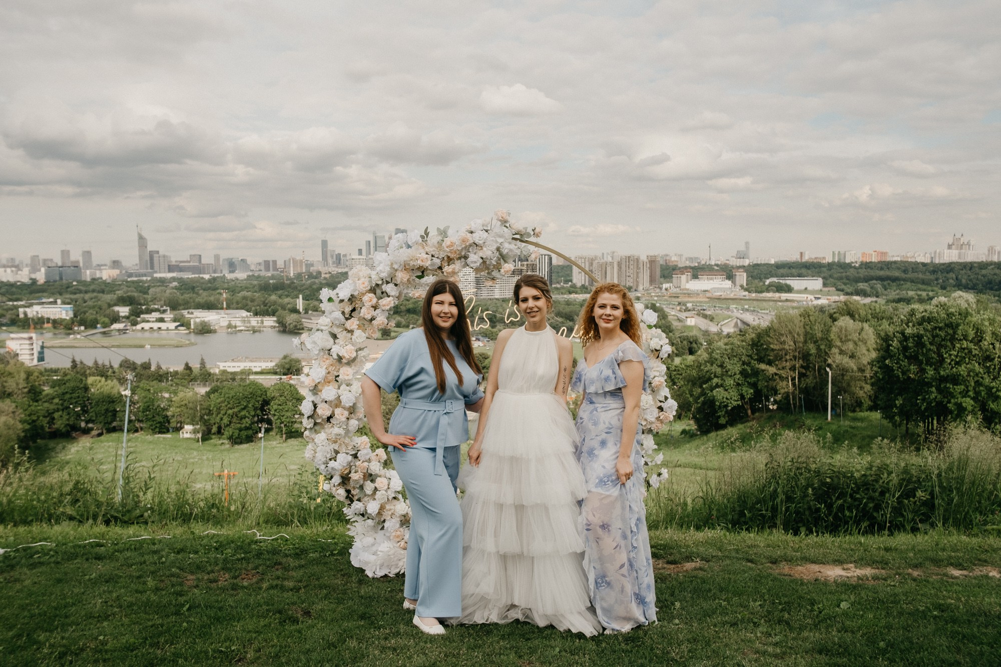 На высоте. Свадебный фотограф Александра Тюлякова