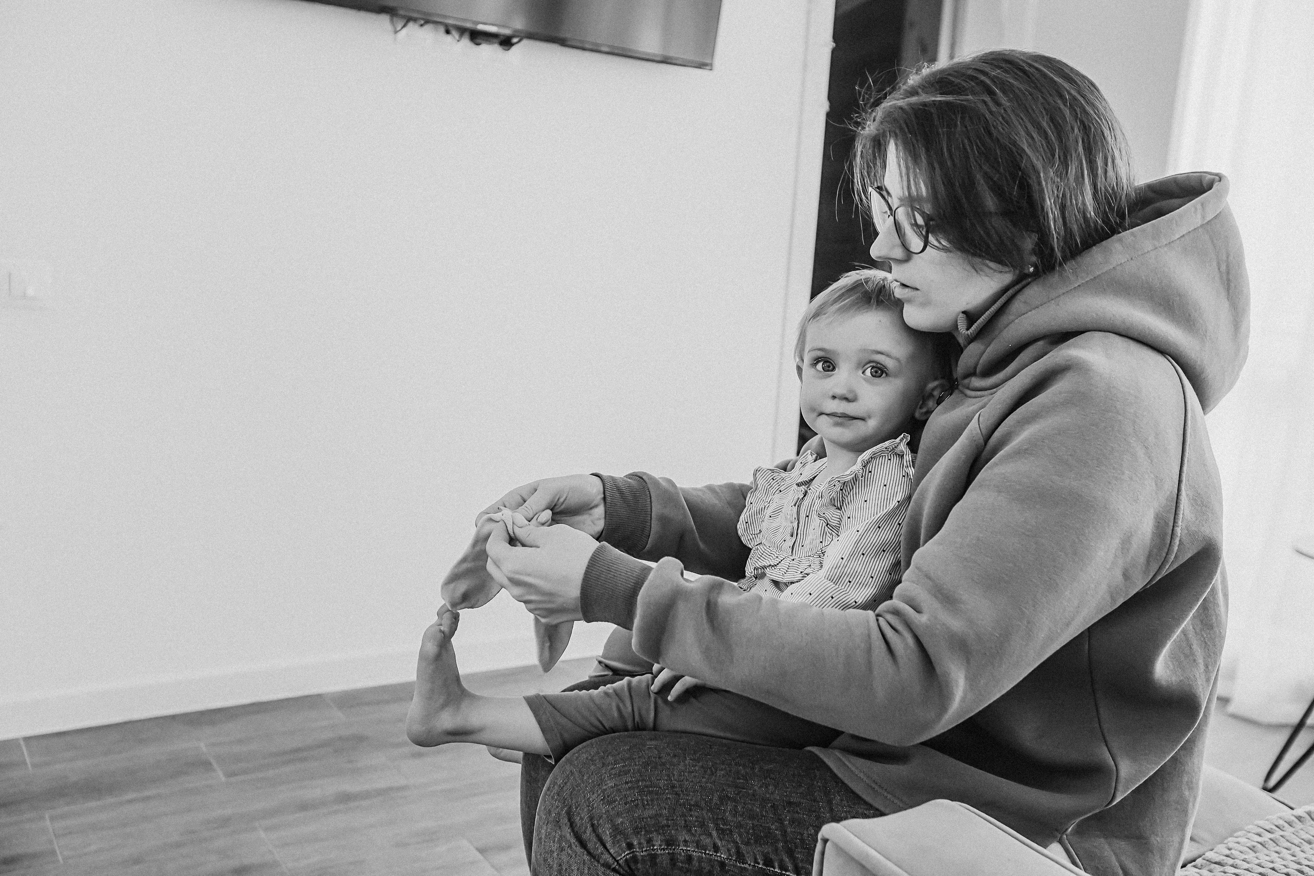 Семейная в домике (репортаж). Семейный фотограф Тюмень, фотограф на роды Салмина Мария