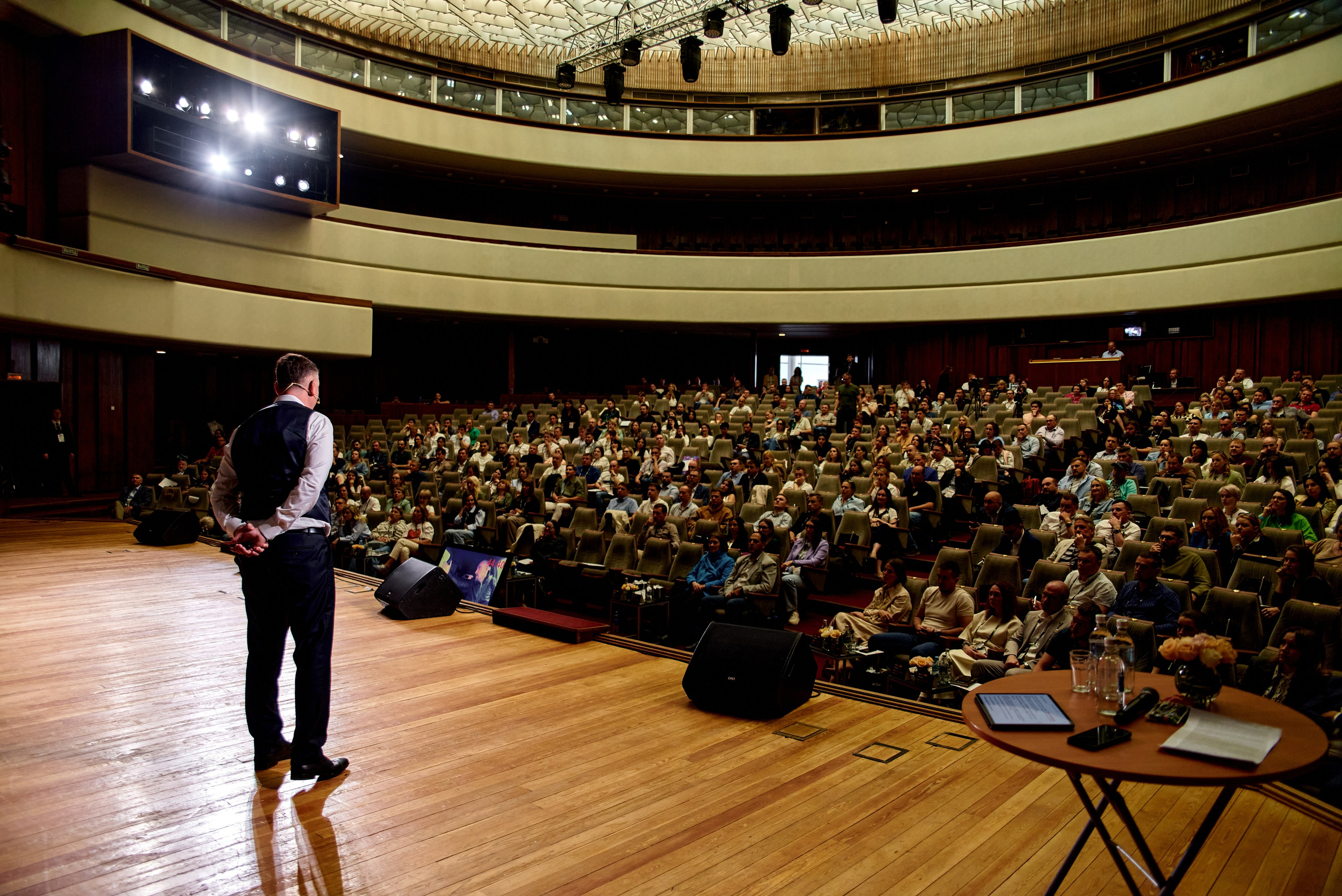 Форум «Клиенты на всю жизнь», г. Москва. Анна Гончарова свадебный и репортажный фотограф в Москве