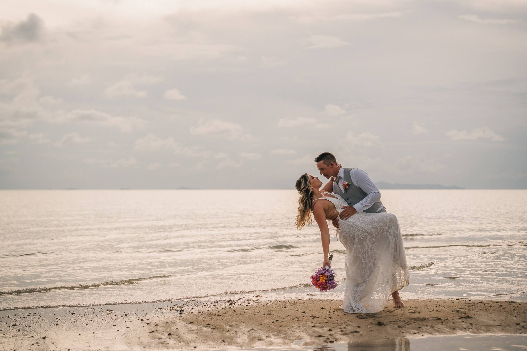 Andrew and Ashley 15.04.2025. Mariage à Koh Samui, en Thaïlande. Whatsapp: +66 94 3 650 301