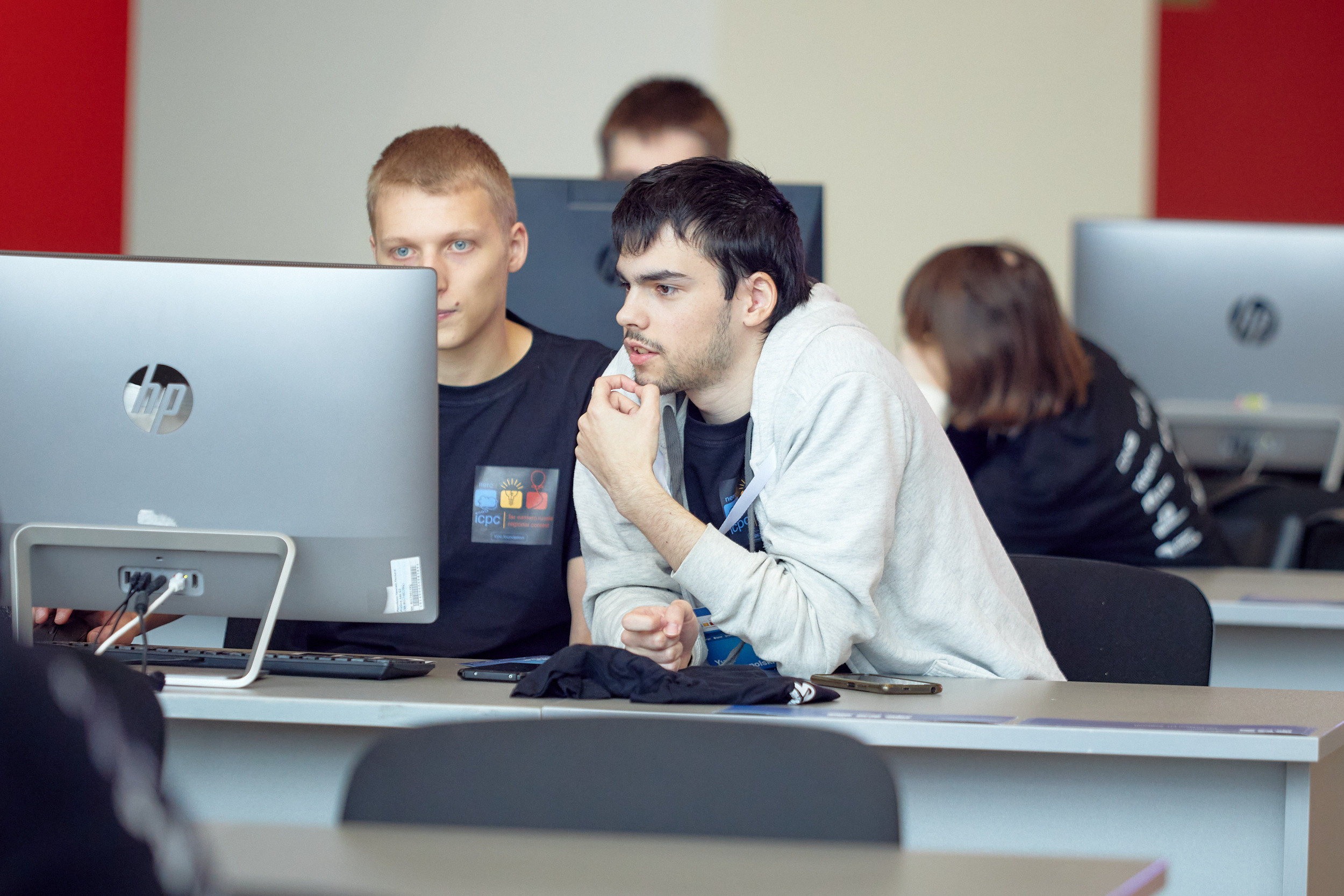 Соревнования по программированию. Репортажный фотограф Владивосток Анастасия Сокольникова