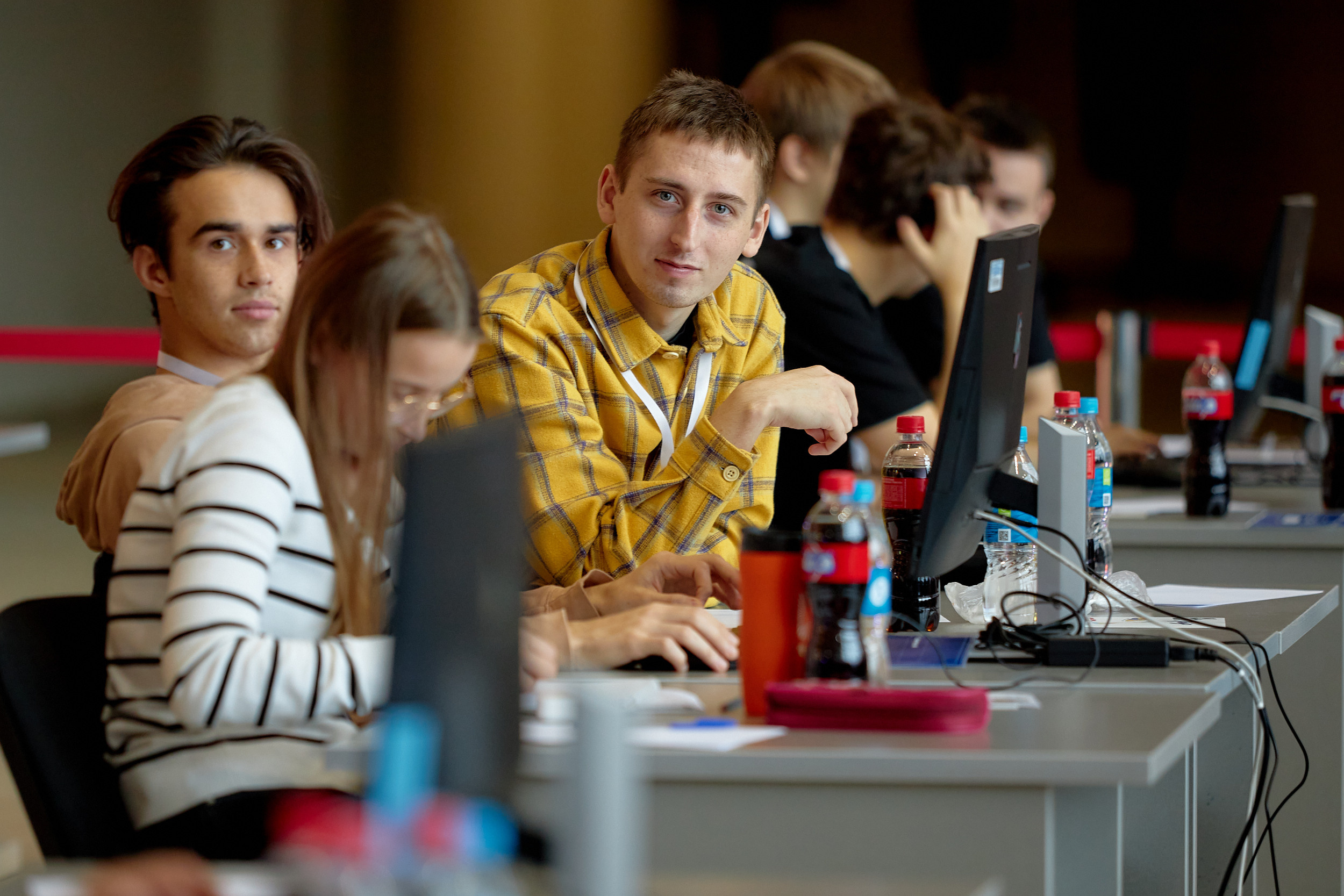 Соревнования по программированию. Репортажный фотограф Владивосток Анастасия Сокольникова