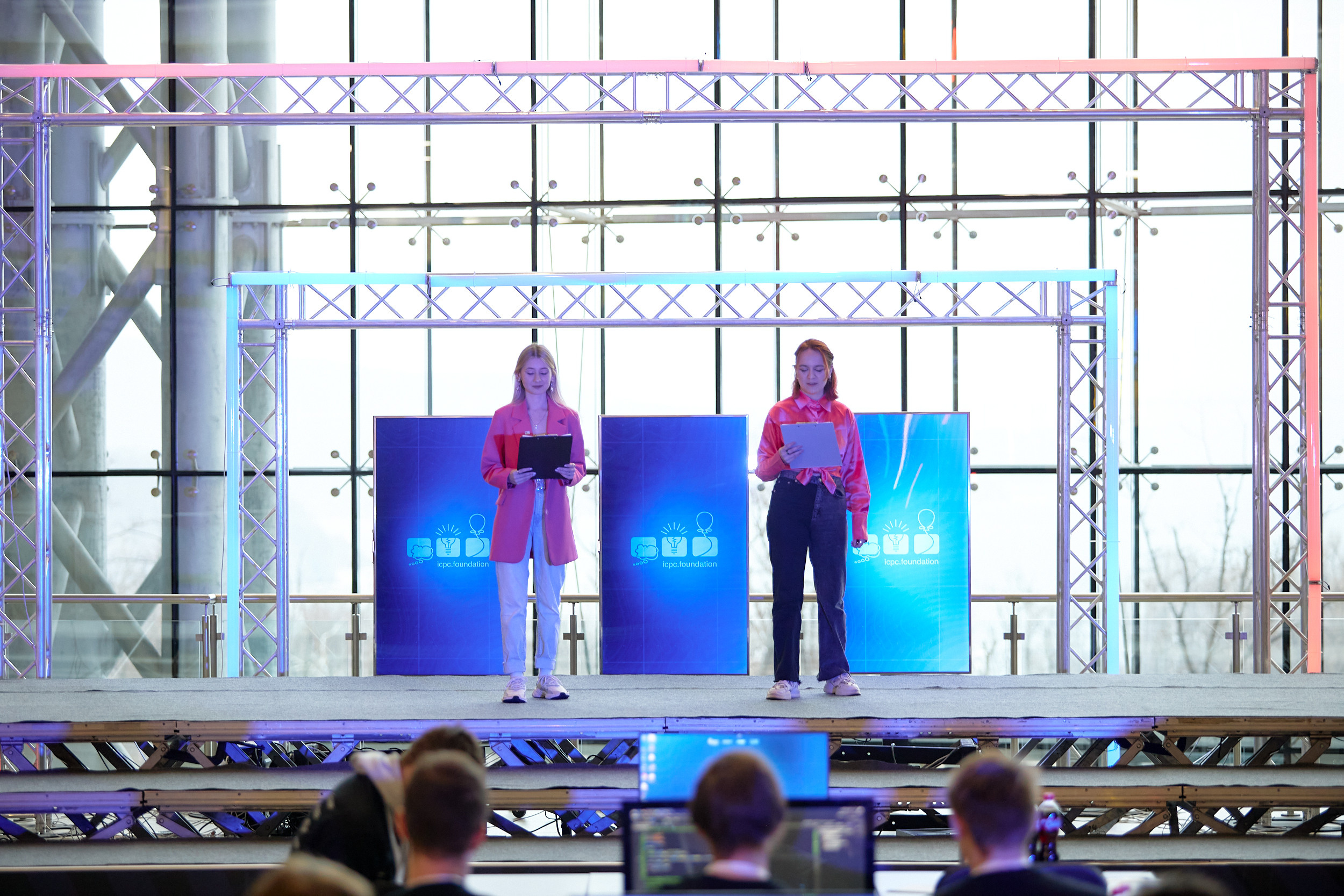 Соревнования по программированию. Репортажный фотограф Владивосток Анастасия Сокольникова