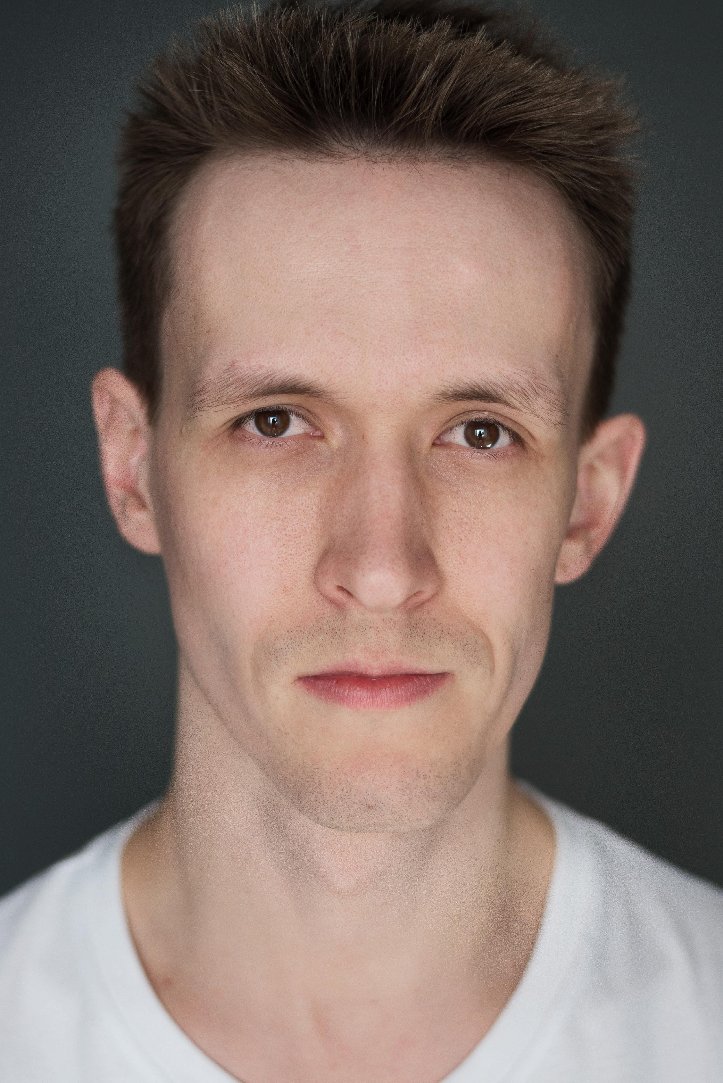 Актерское портфолио Headshot