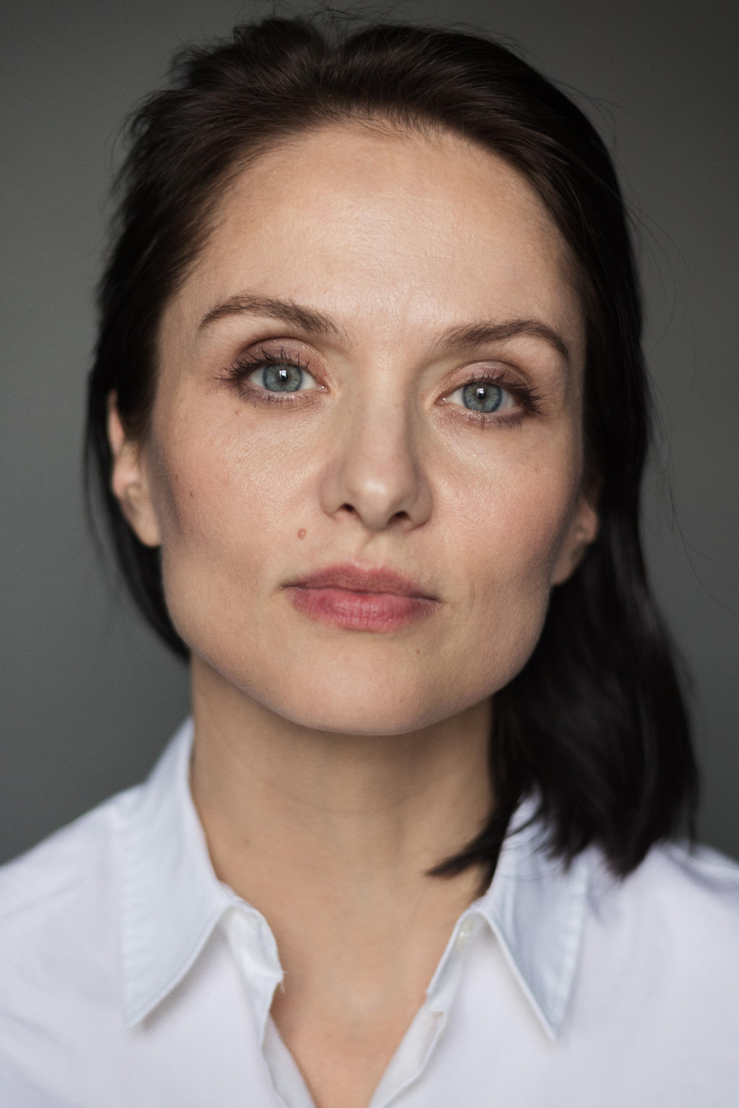 Актерское портфолио Headshot