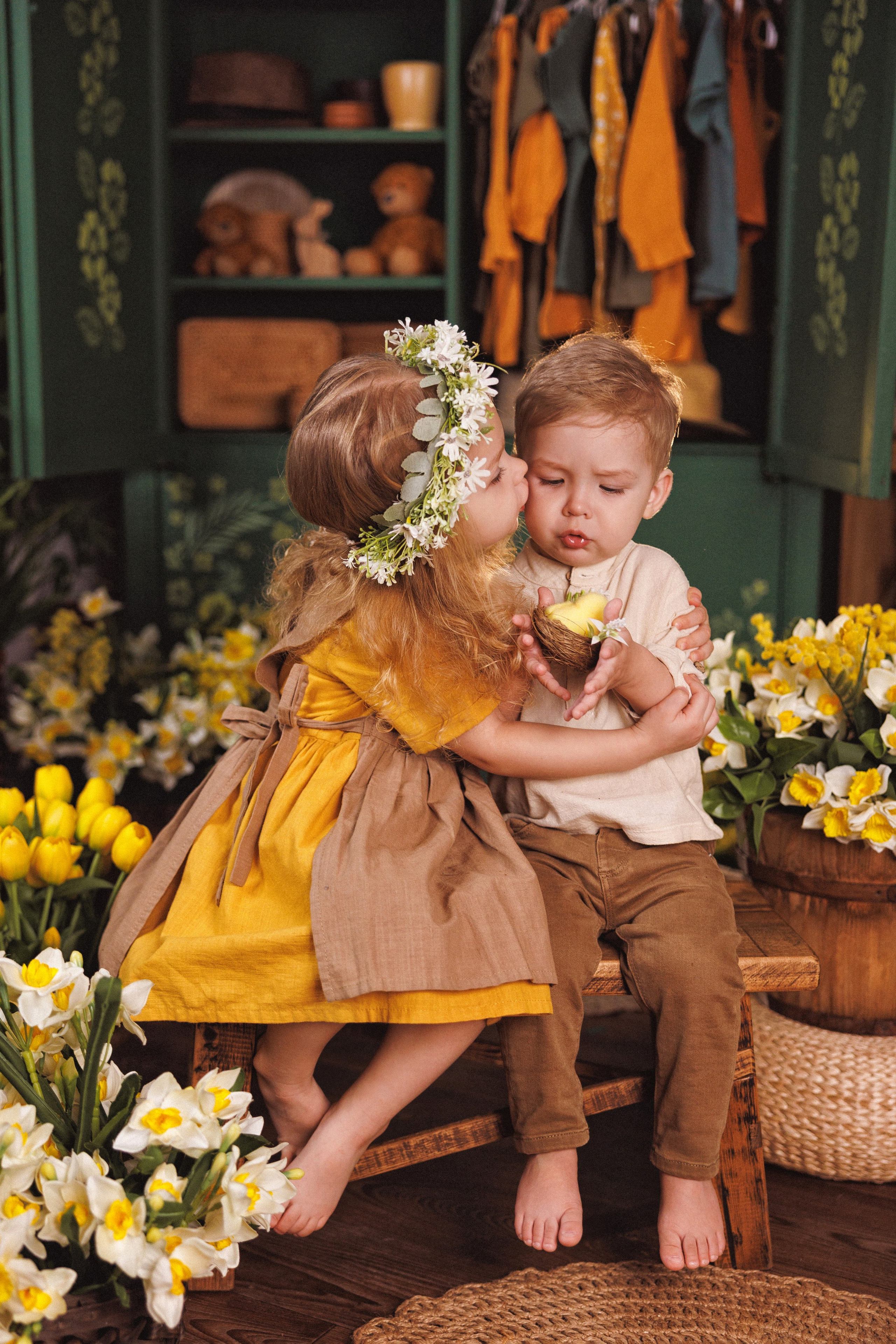 Пасхальная фотосессия с животными (утята, козлик и кролики), в фотостудии «Антураж» город Краснодар. Семейный и детский фотограф в Краснодаре Анна Трашкова