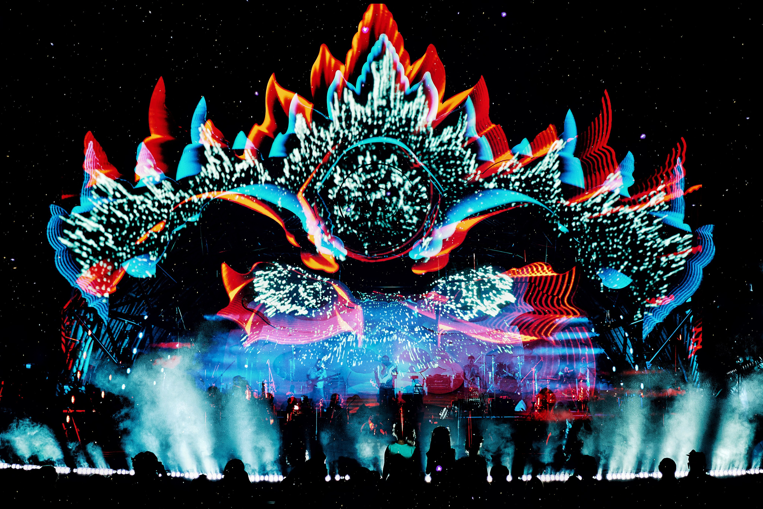 NuanuCards. See the moment and catche. commercial and reportage