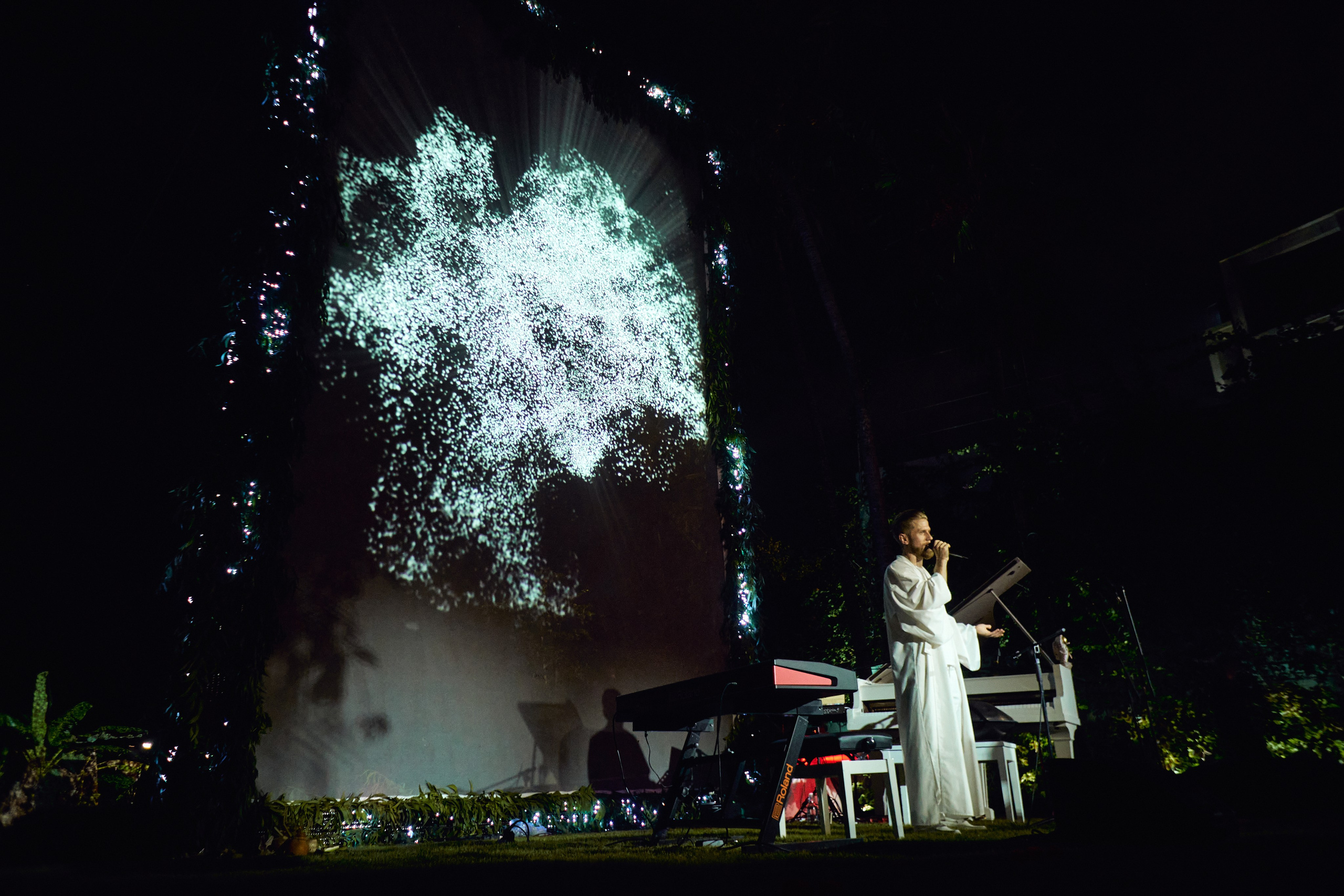 Eric Cravets. See the moment and catche. commercial and reportage