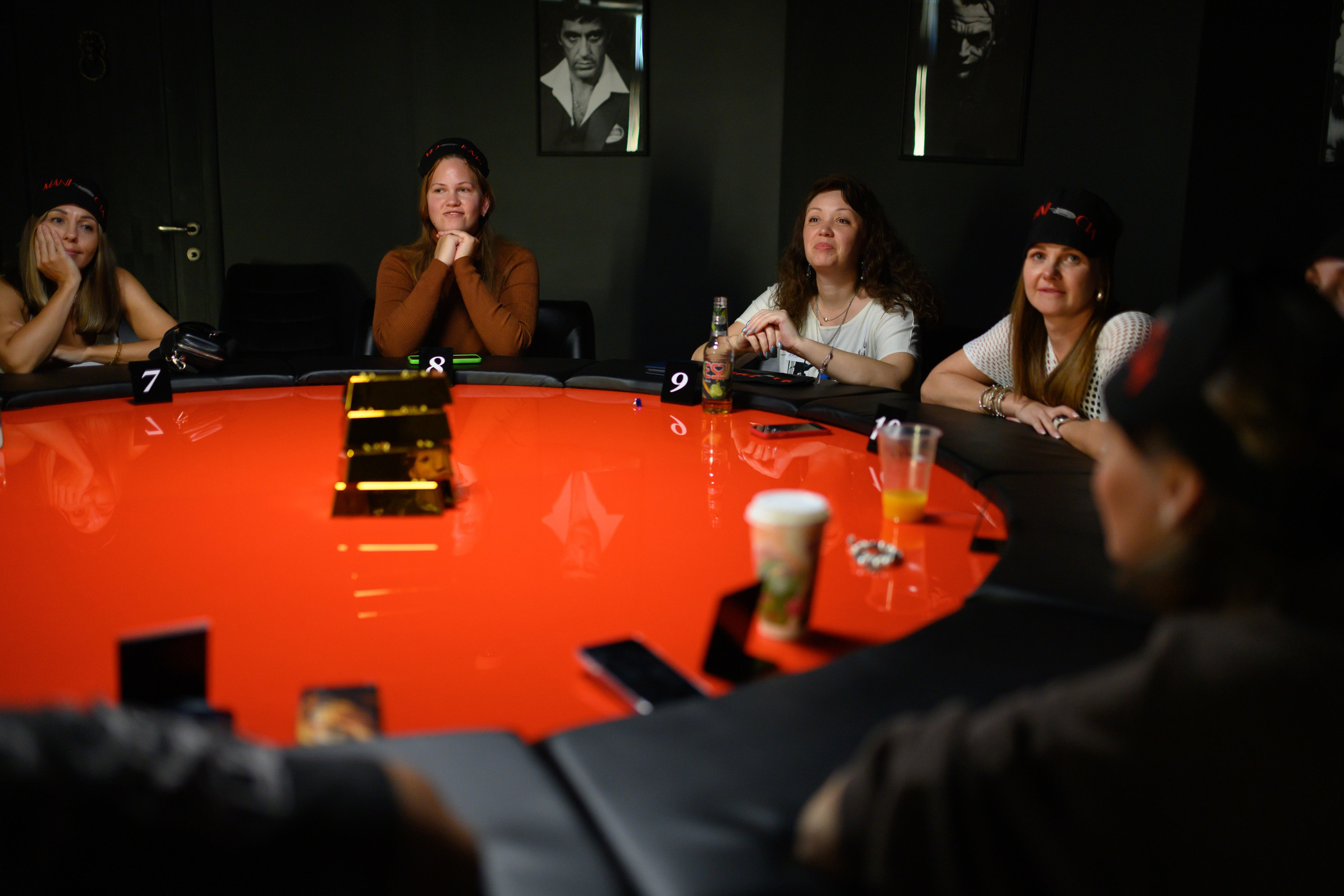 Мафия в Манипуляции. Фотограф г. Хабаровск