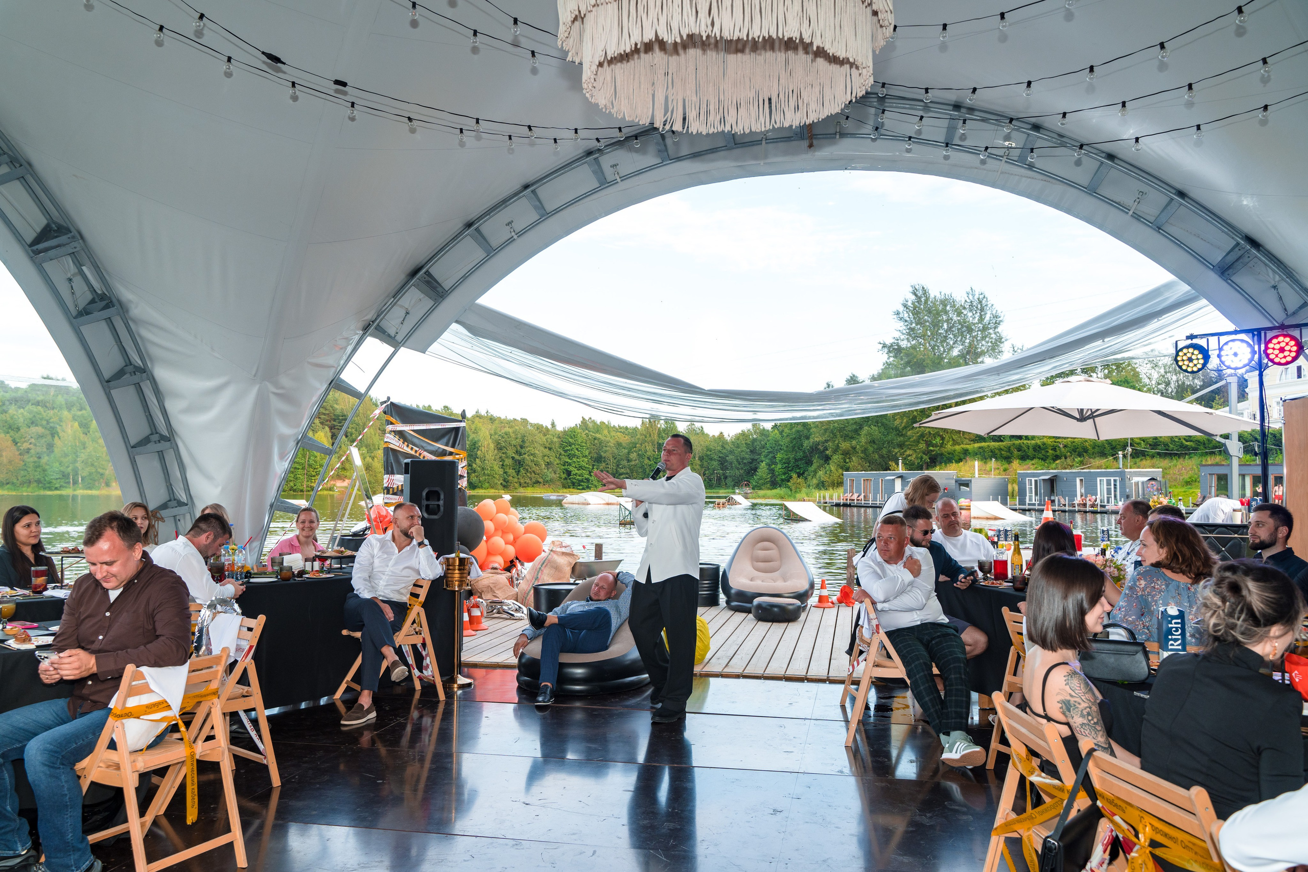 Тимбилдинг