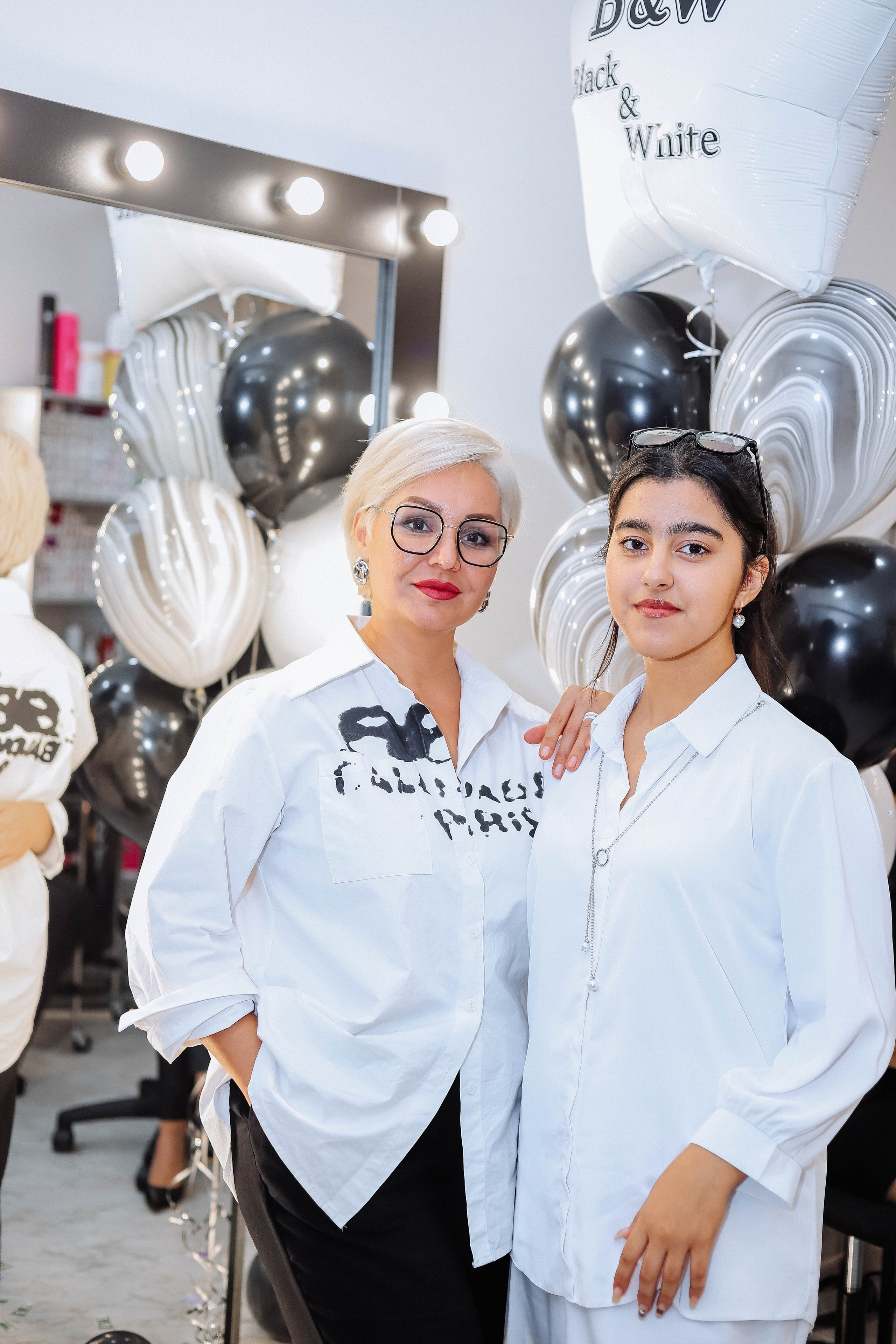 Открытие салона Black&White. Женский/Детский фотограф в Симферополе Вероника Слепогина