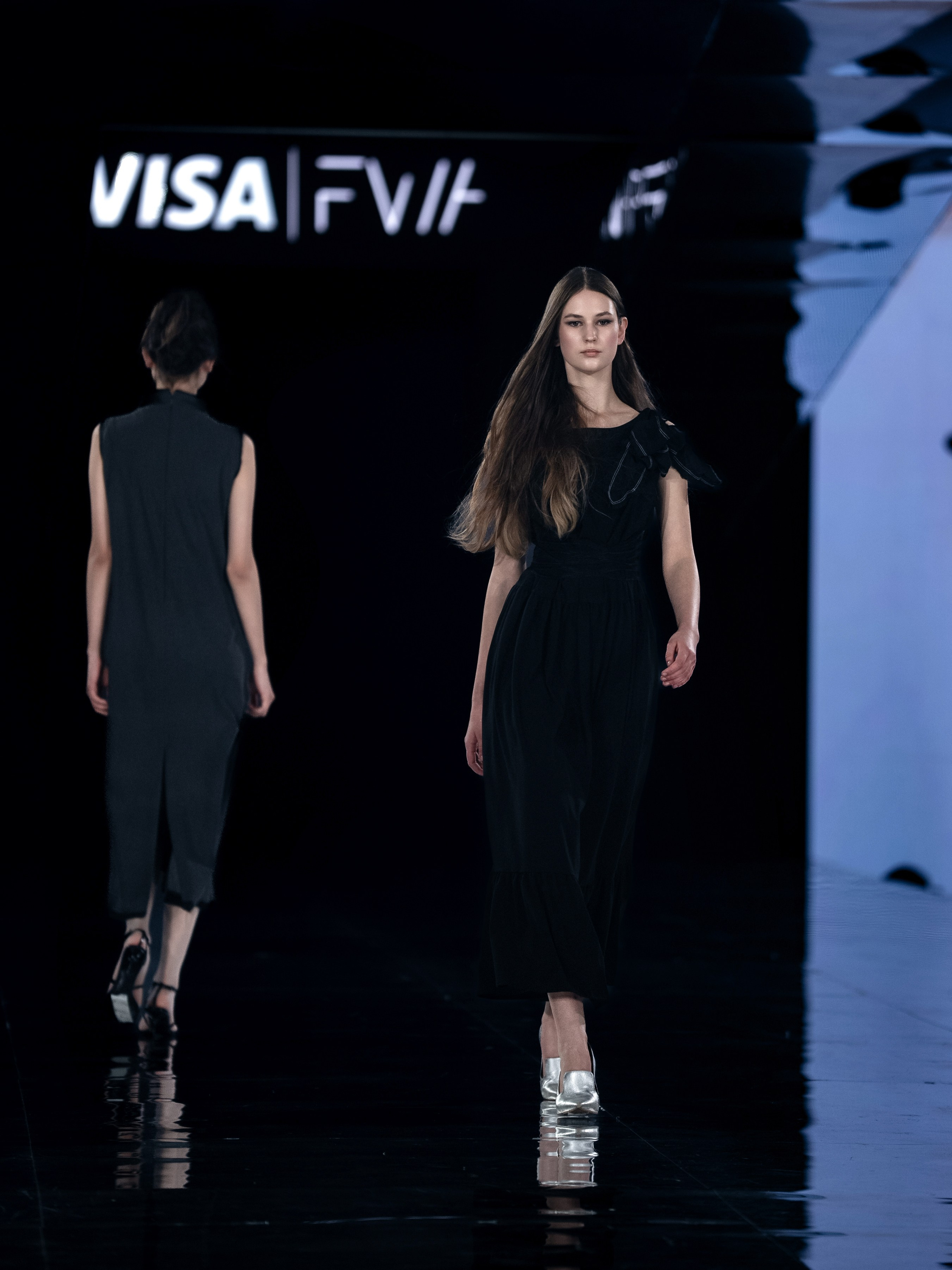 Visa Fashion Week Sako. Сайт Алматинского НЮ АРТ, будуар и фэшн фотографа Дениса Карпенко