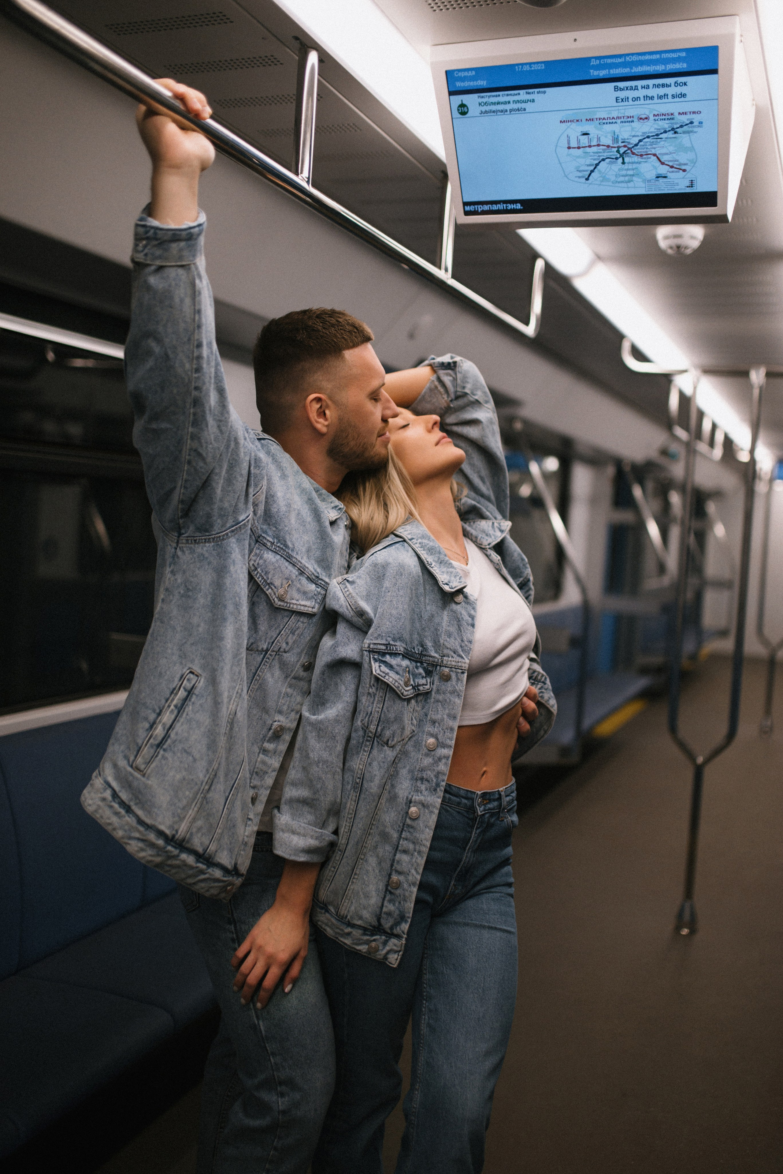 Пройдусь мурашками прямо по нам…. Свадебный фотограф в Минске и Санкт-Петербурге Вероника Аксенова