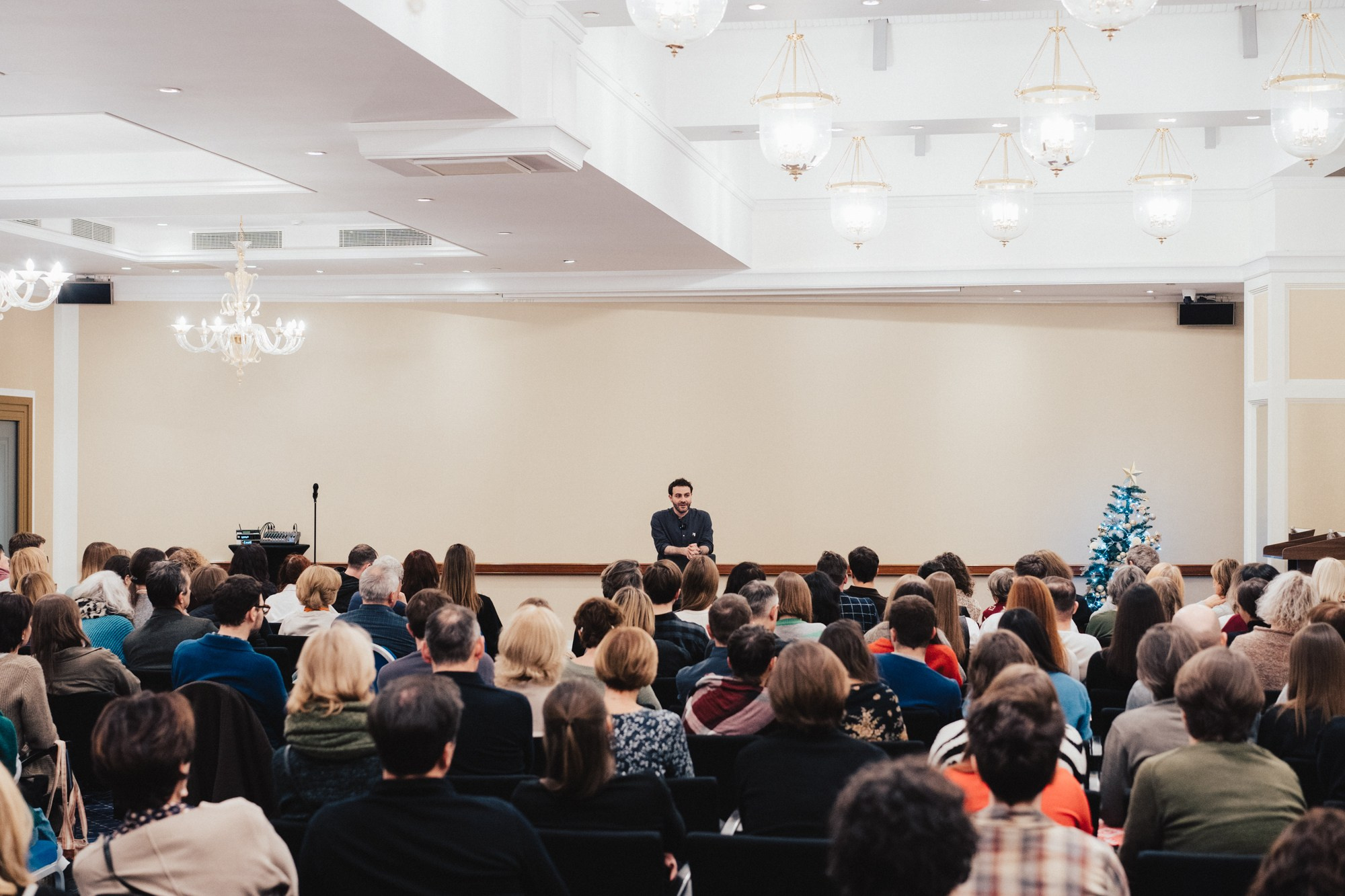 Armen Zakharyan — The Coast of Dystopia (Lecture in Vilnius). Photographer in Vilnius