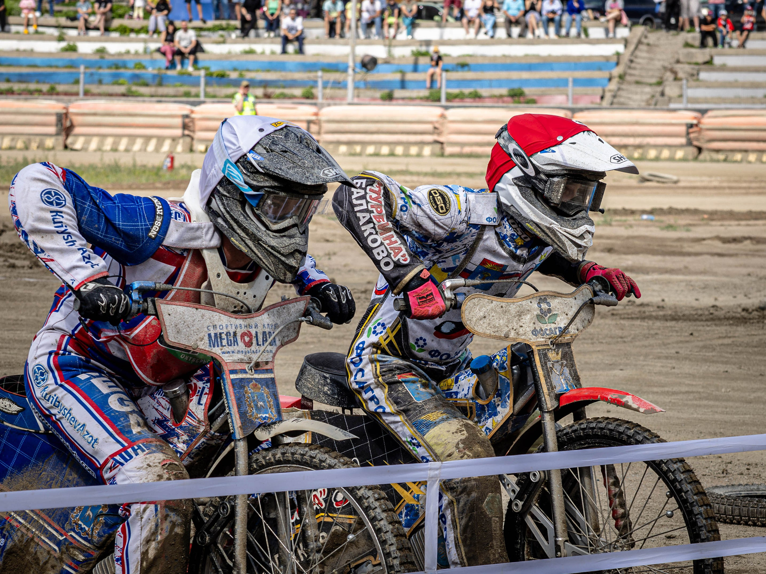 Мотогонки на гаревой дорожке. Bertran Ordo