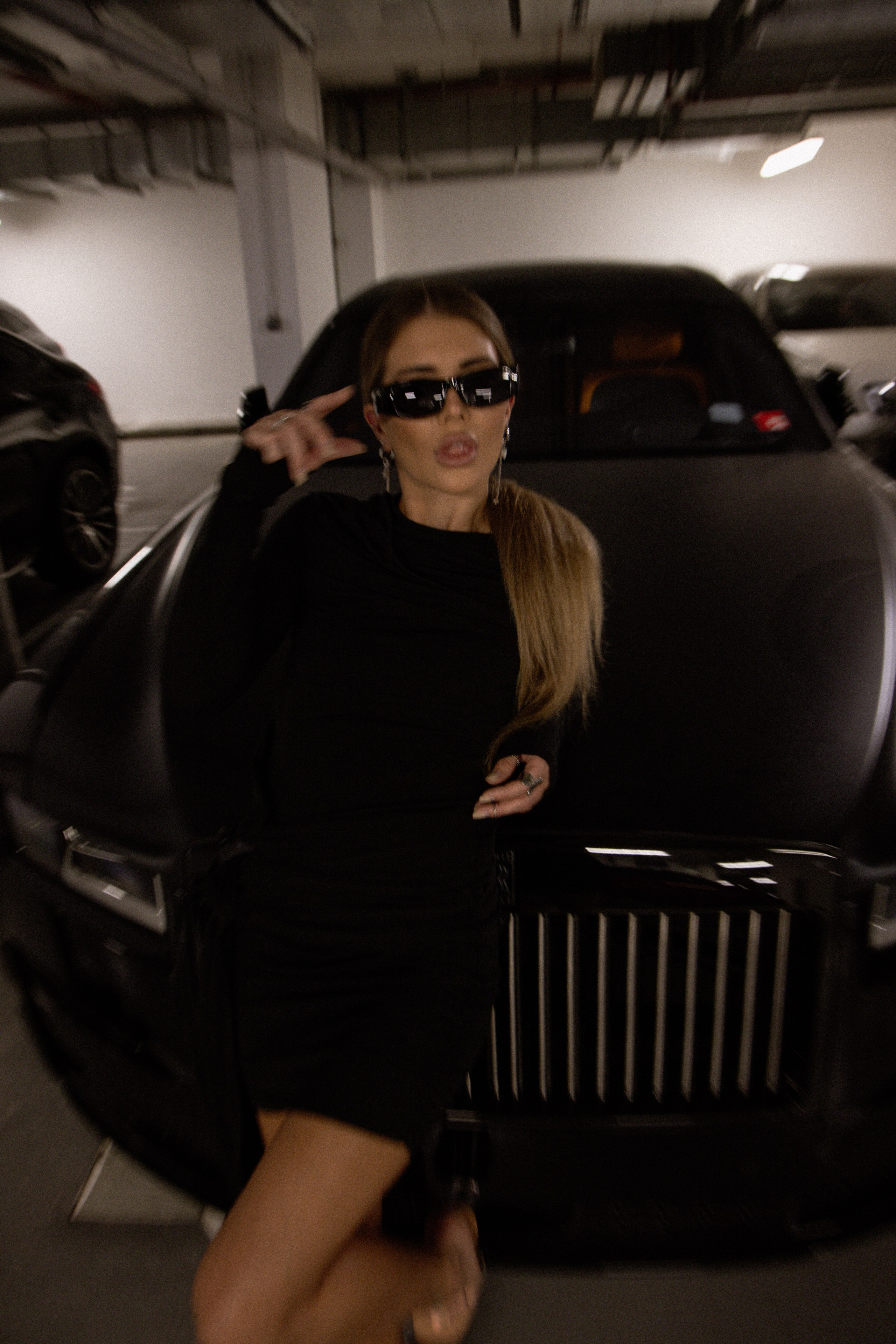 ЖЕНСКИЙ ПОРТРЕТ. SHE BY VI. Женский портретный фотограф в Москве