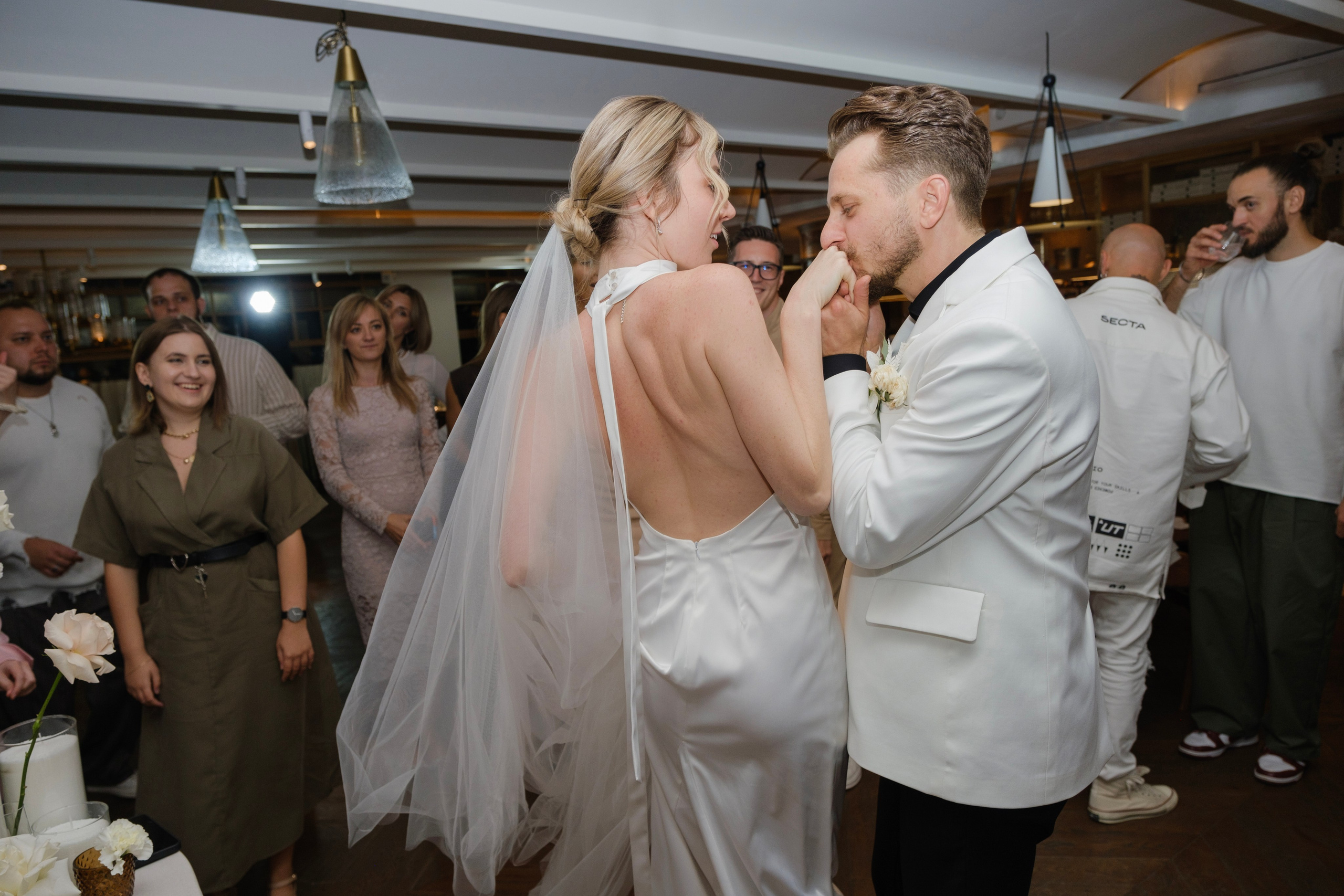 Alexander Alina. Wedding photographer