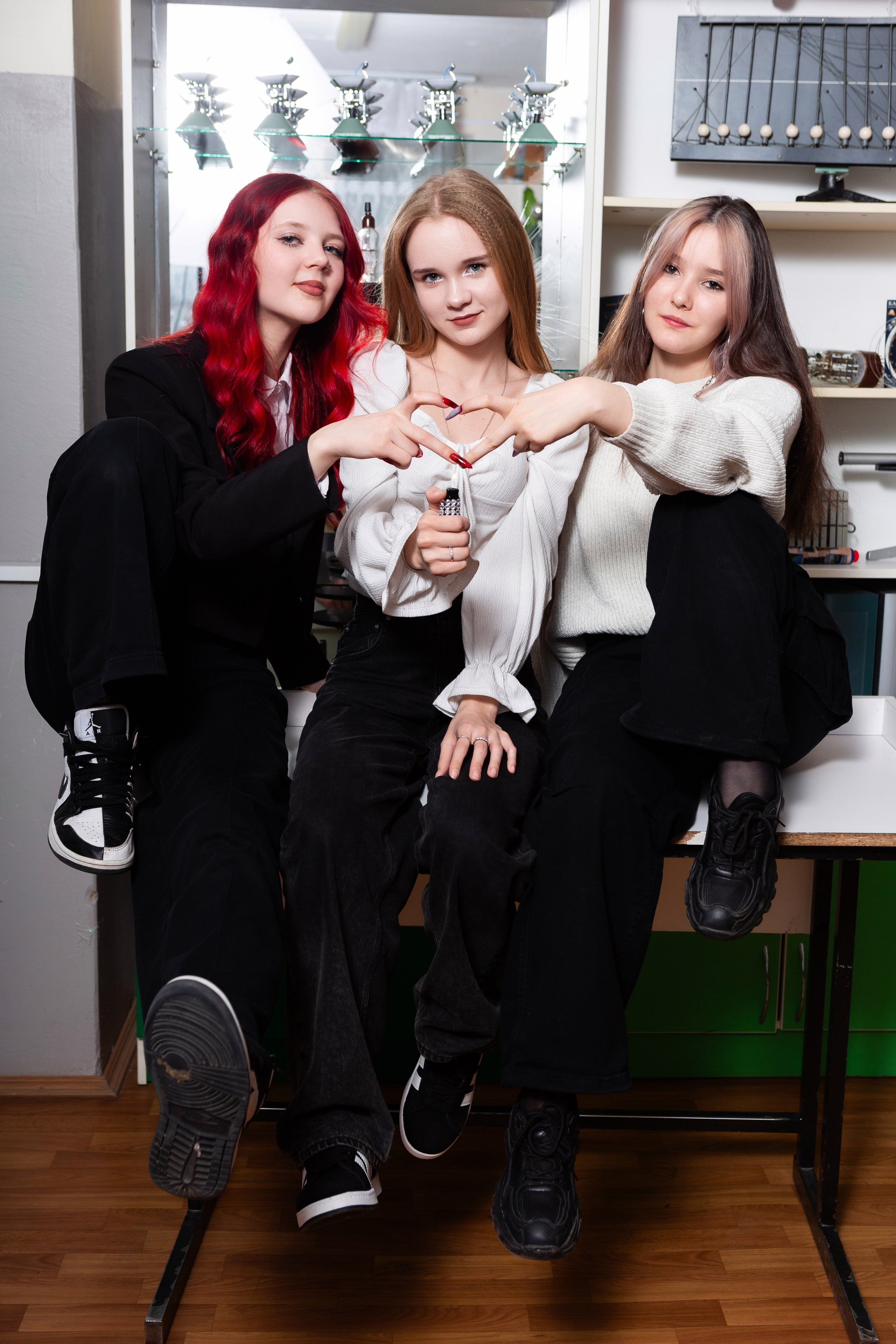 ОТВЯЗНАЯ СЪЕМКА В КЛАССЕ (9 КЛАСС). Профессиональный фотограф в Мценске и Орловской области