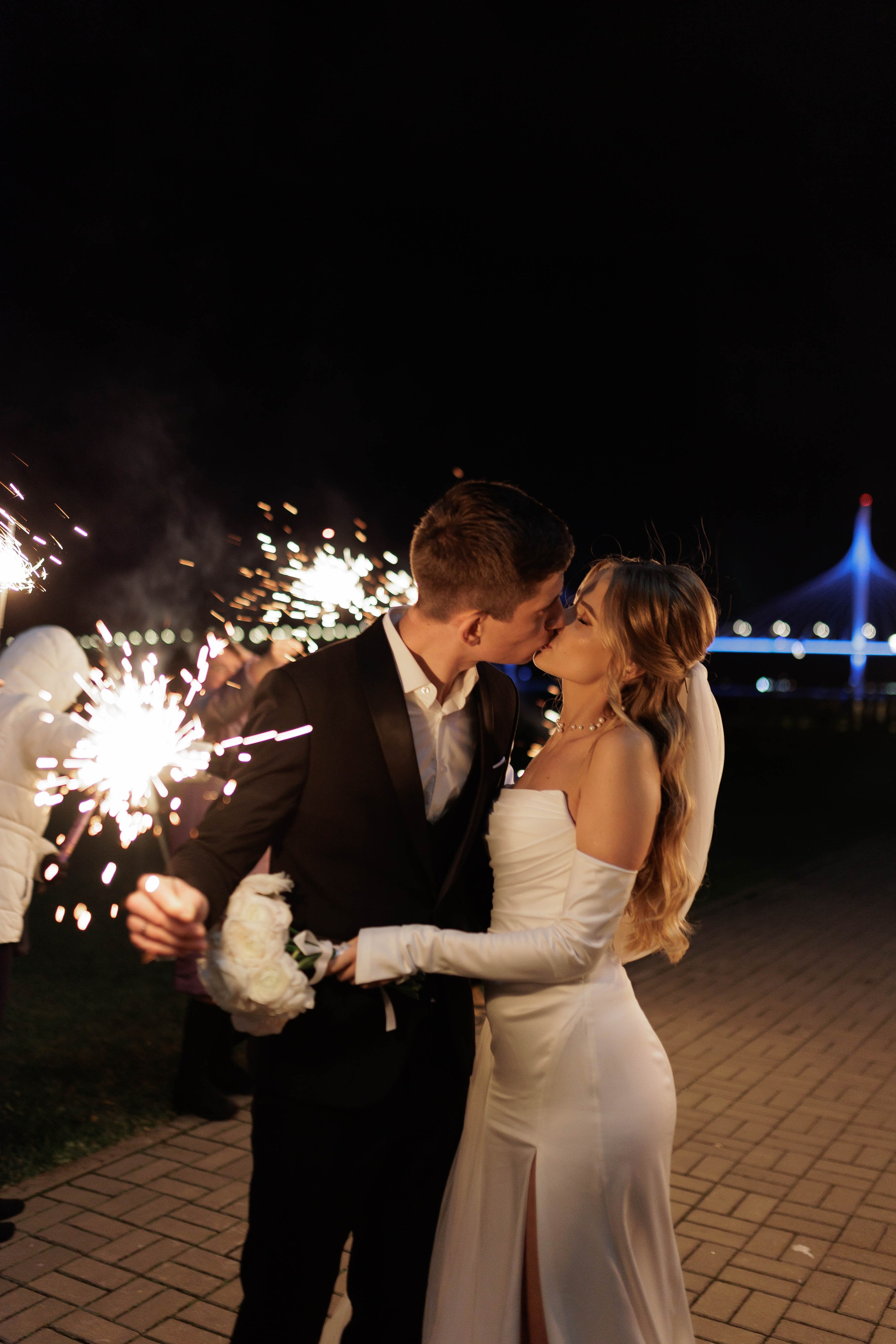 …. Свадебный фотограф в Санкт-Петербурге Александра Чукавина