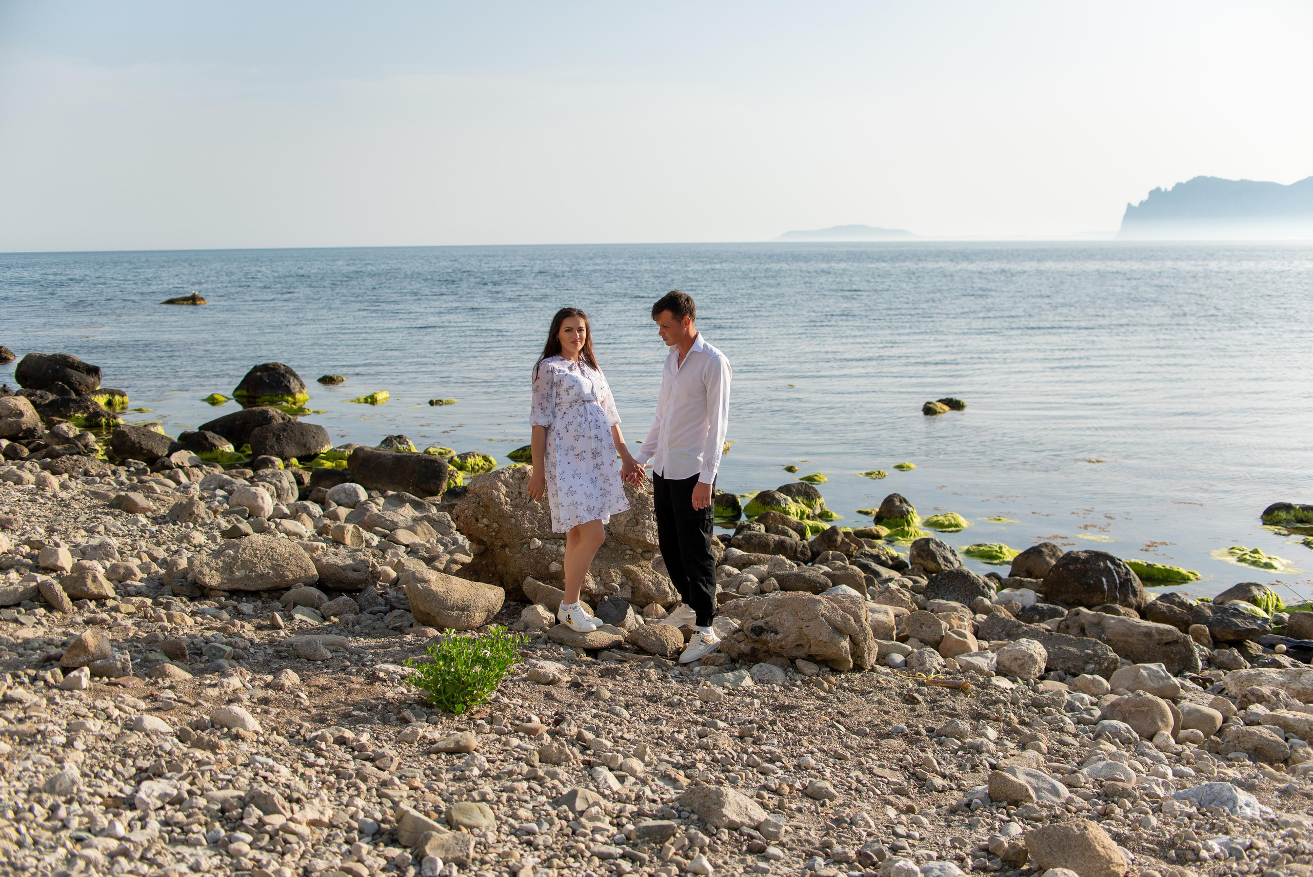 Аня и Руслан, в ожидании чуда. Семейный и свадебный фотограф в Феодосии и Коктебеле