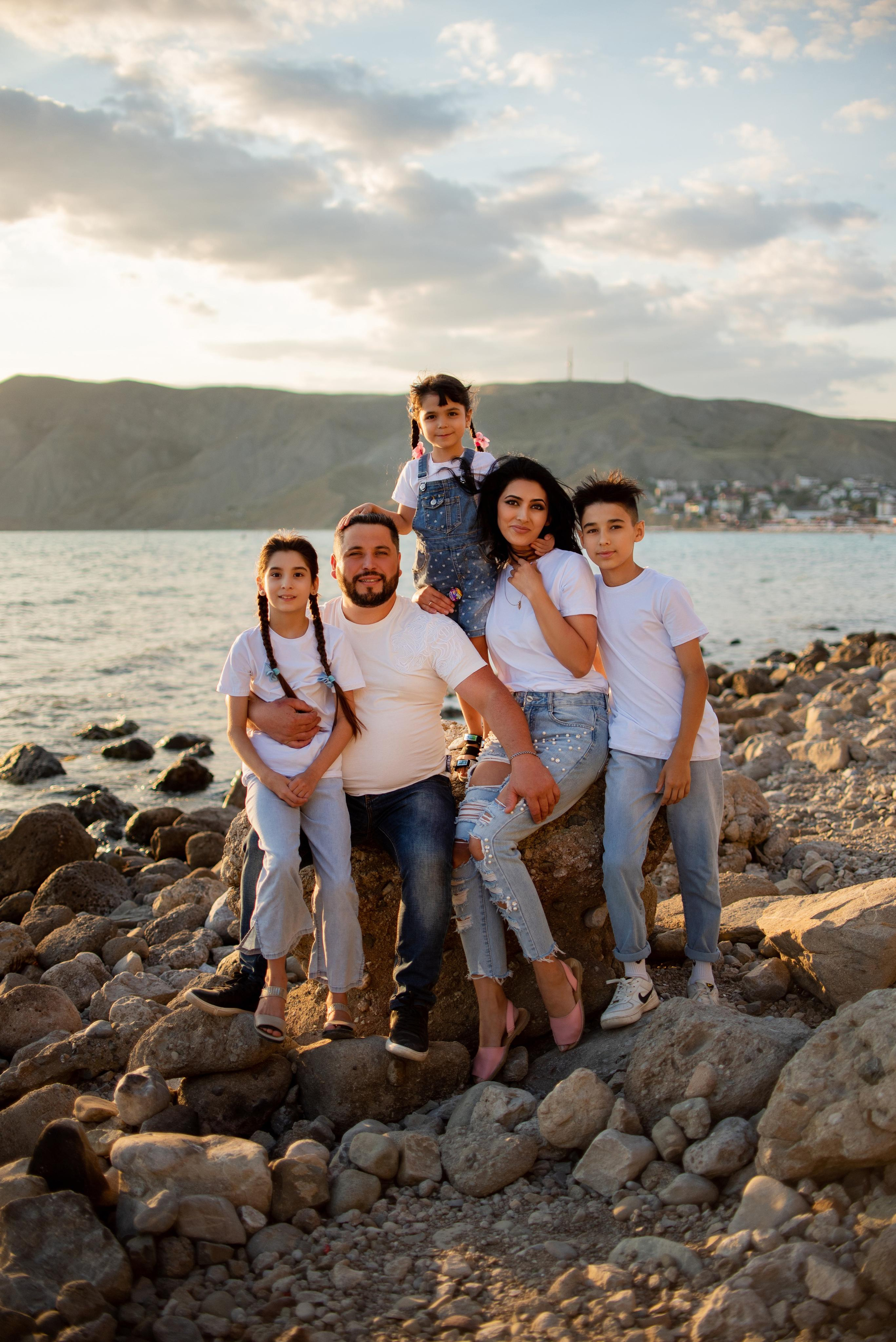 Прекрасная семья. Семейный и свадебный фотограф в Феодосии и Коктебеле