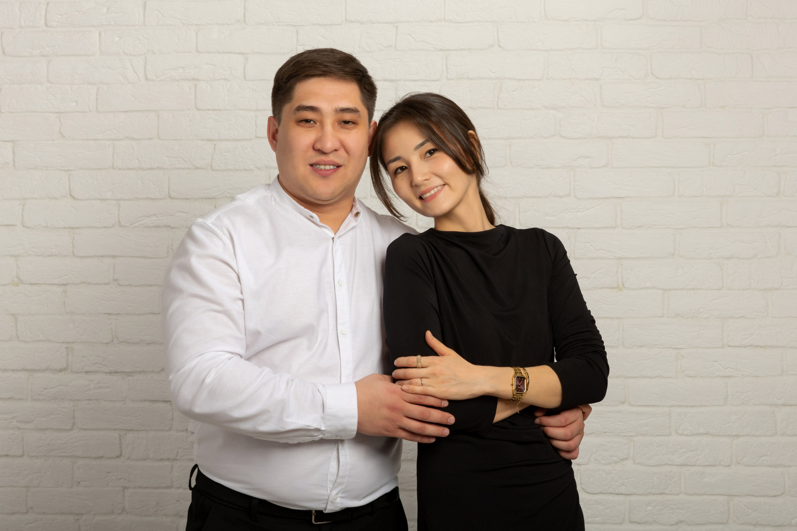 Фотосессия для большой семьи Алматы. Фотостудия Алматы. Семейная и детская фотостудия Family studio.Фотограф Алматы