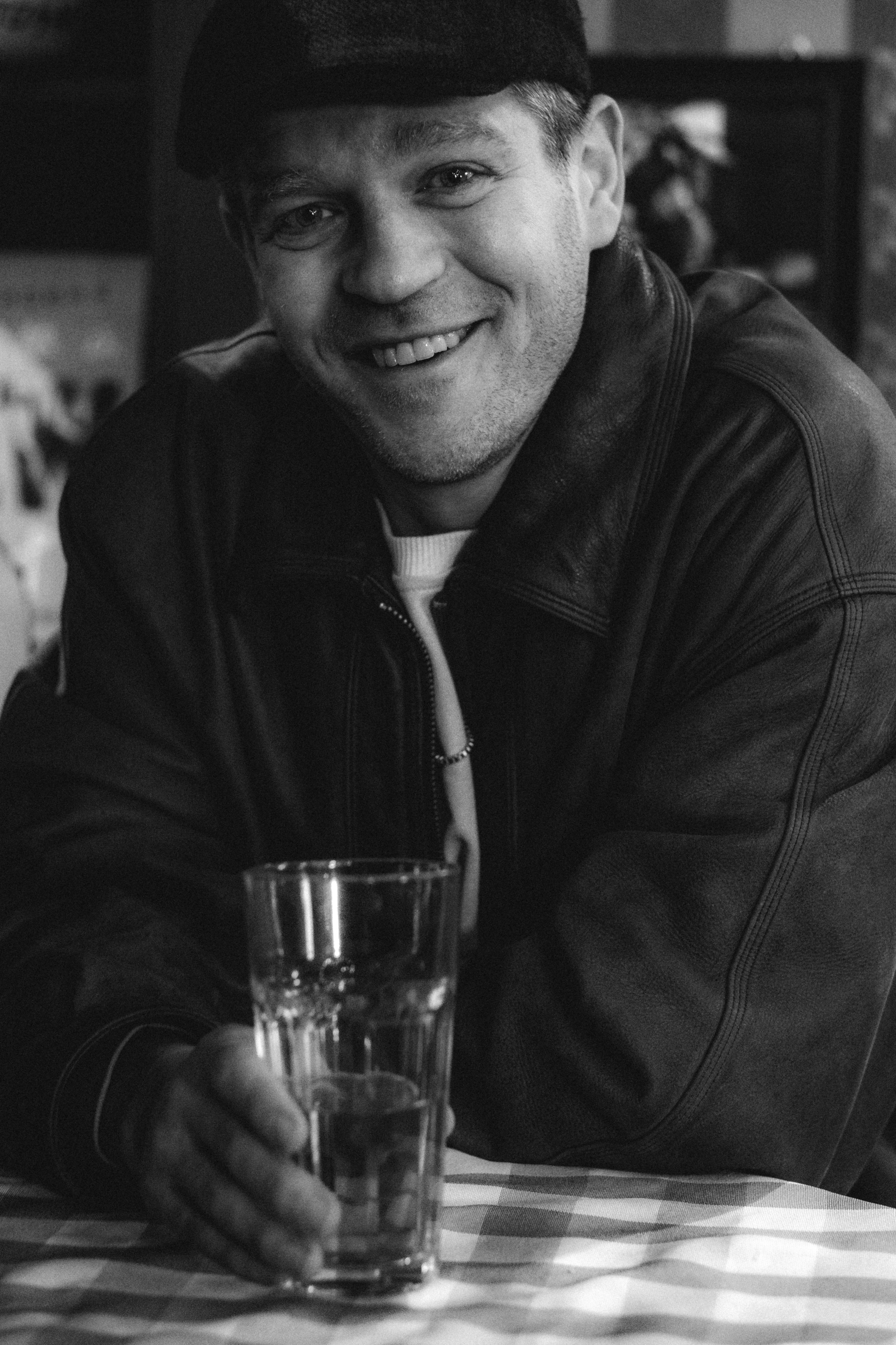 Spaghetti Incident Bar. Игорь Гичка. Портрет с любовью