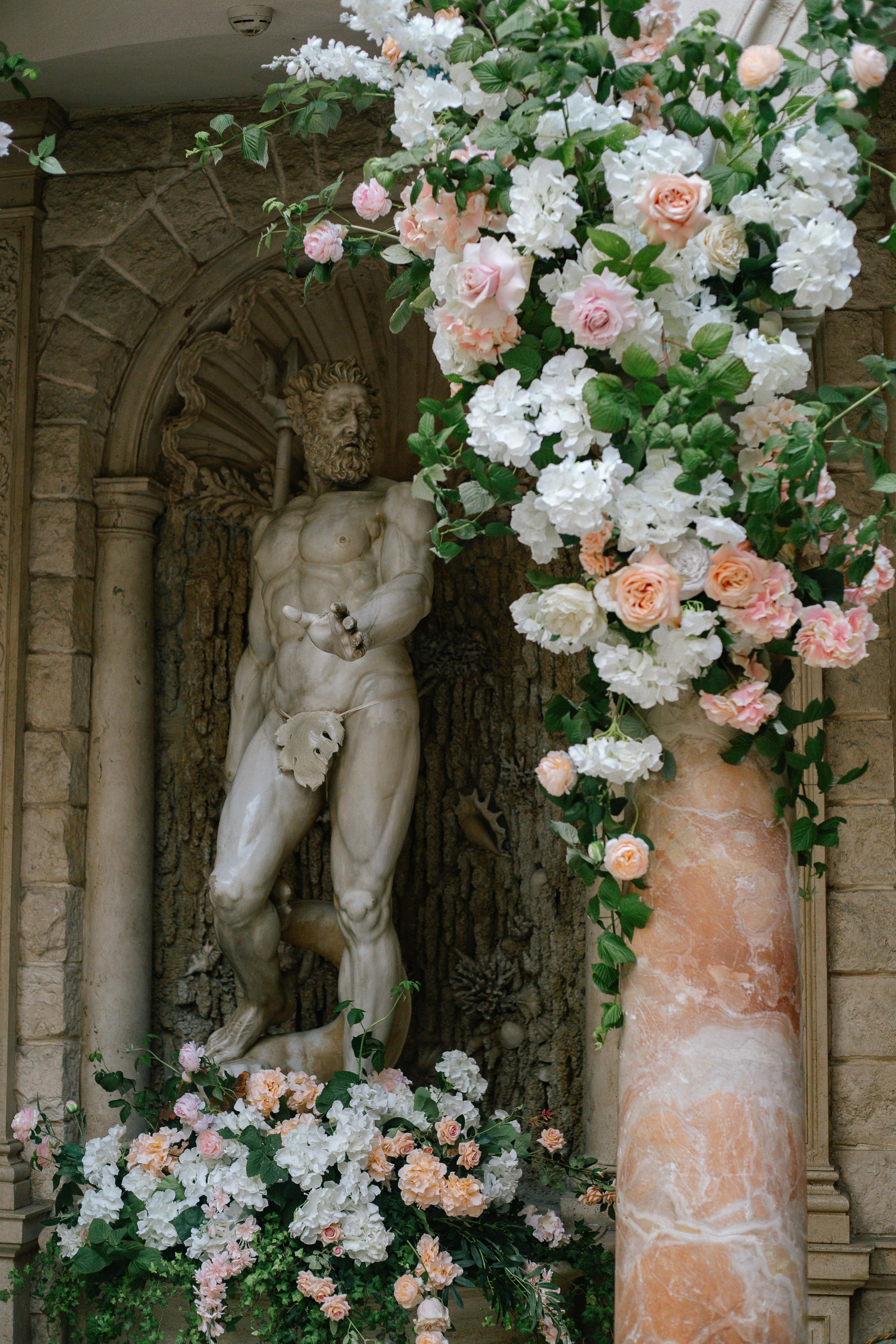 Выездная регистрация в ресторане Турандот во Флорентийском дворике