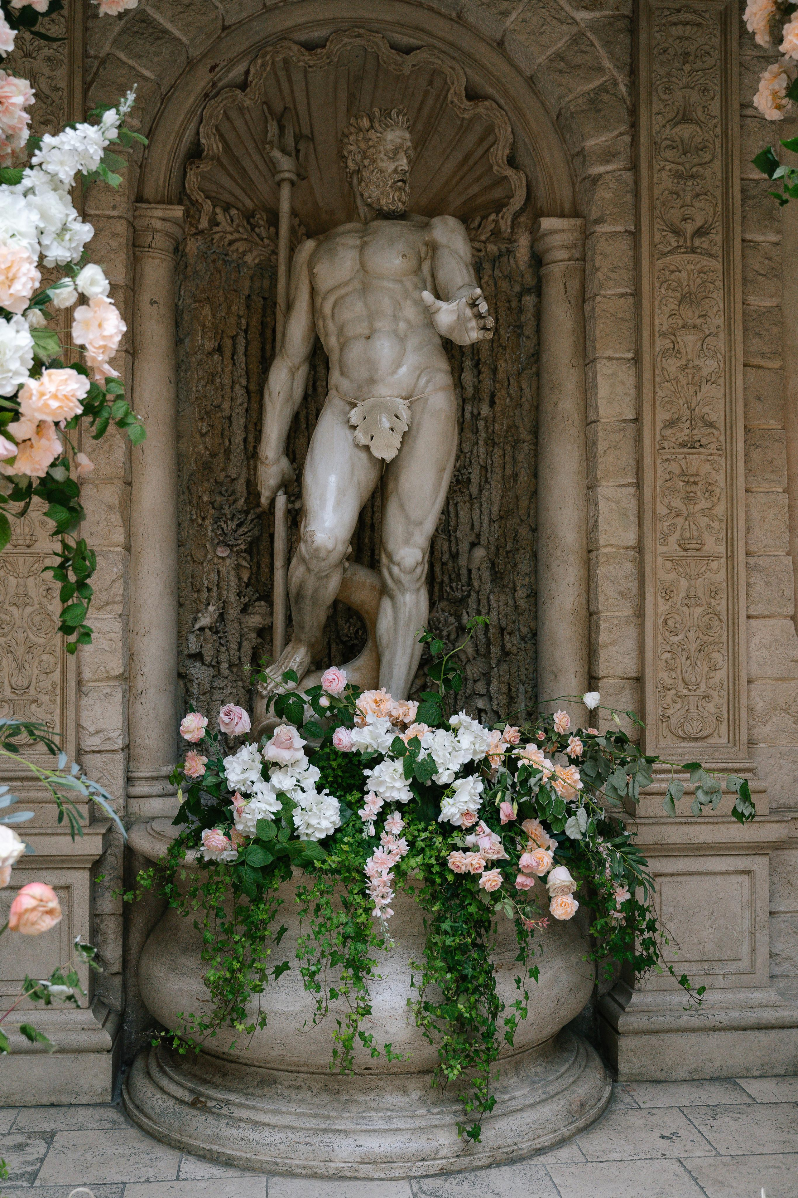 Выездная регистрация в ресторане Турандот во Флорентийском дворике