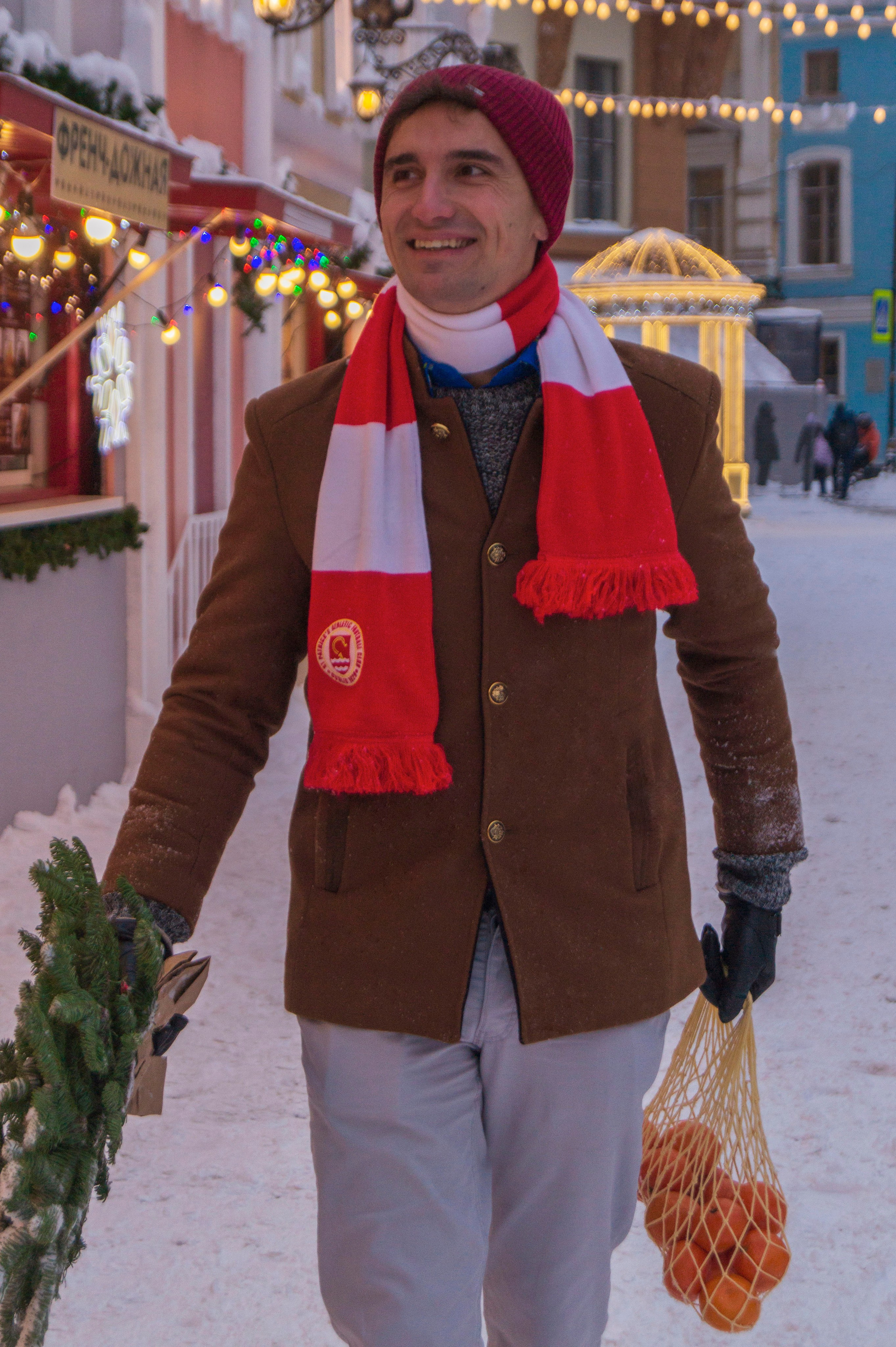 Павел на Манежной площади. Портретный и семейный фотограф Санкт-Петербург