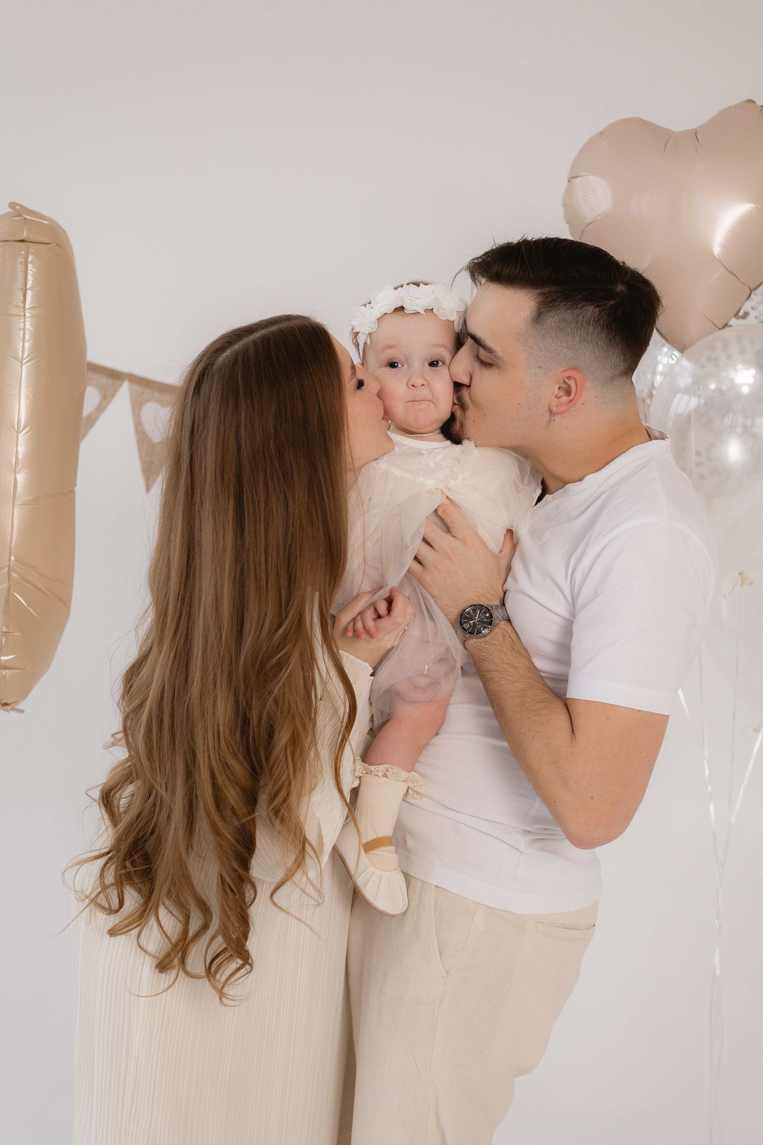 Годик Еве. Фотограф в Казани.Снимаю индивидуальные портреты, love story и свадьбы