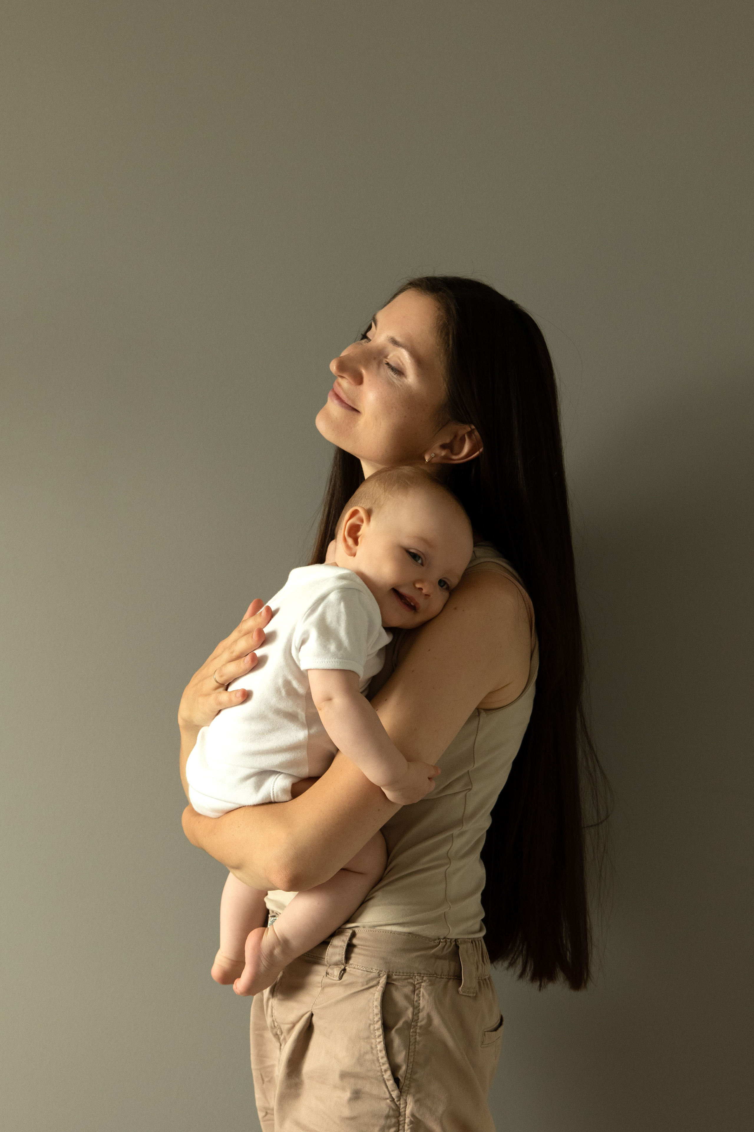 Материнство. Фотограф видеограф Ольга Василевская