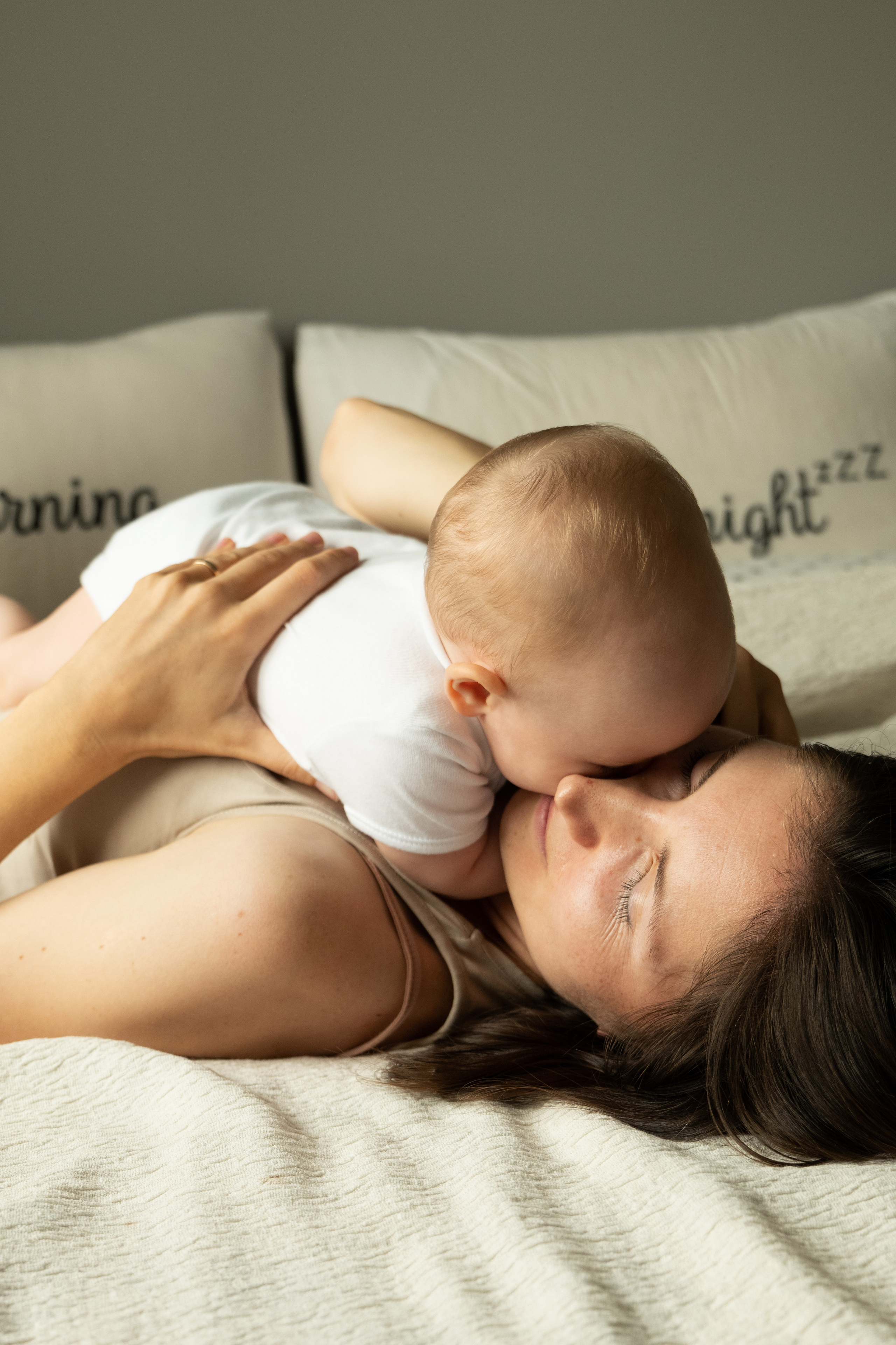 Материнство. Фотограф видеограф Ольга Василевская