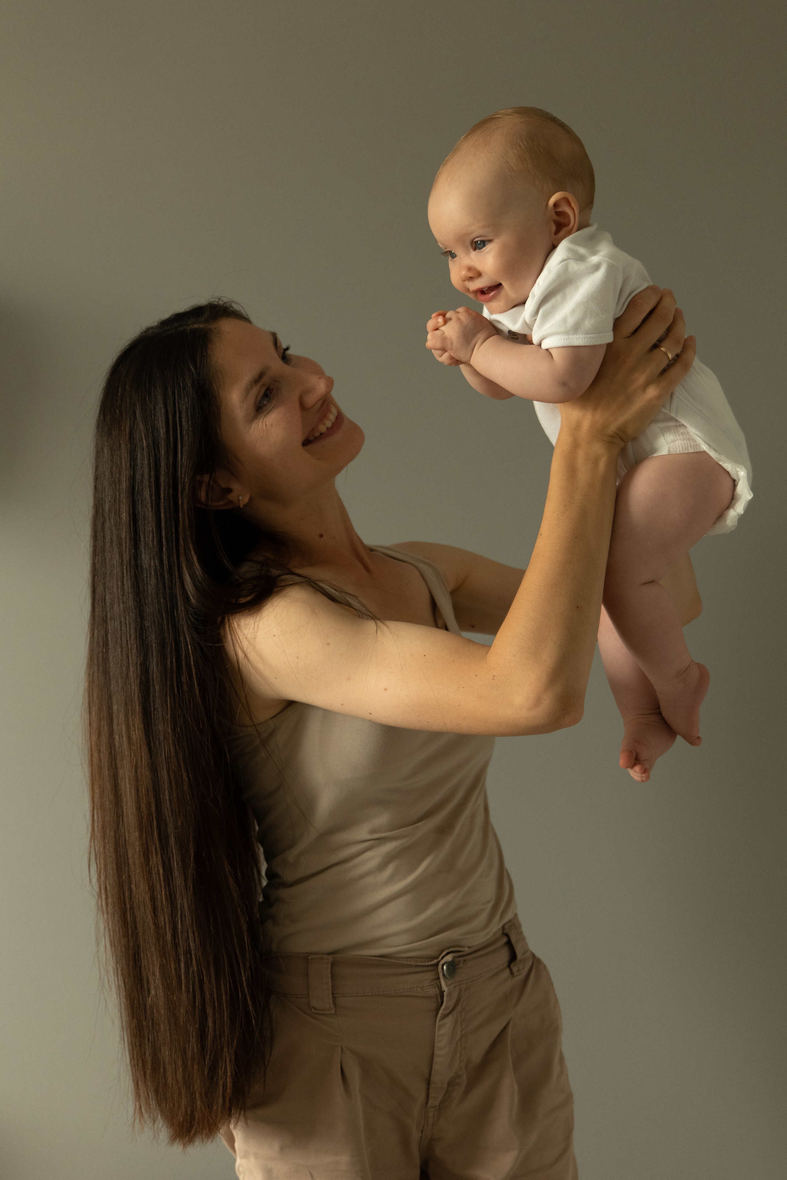 Материнство. Фотограф видеограф Ольга Василевская