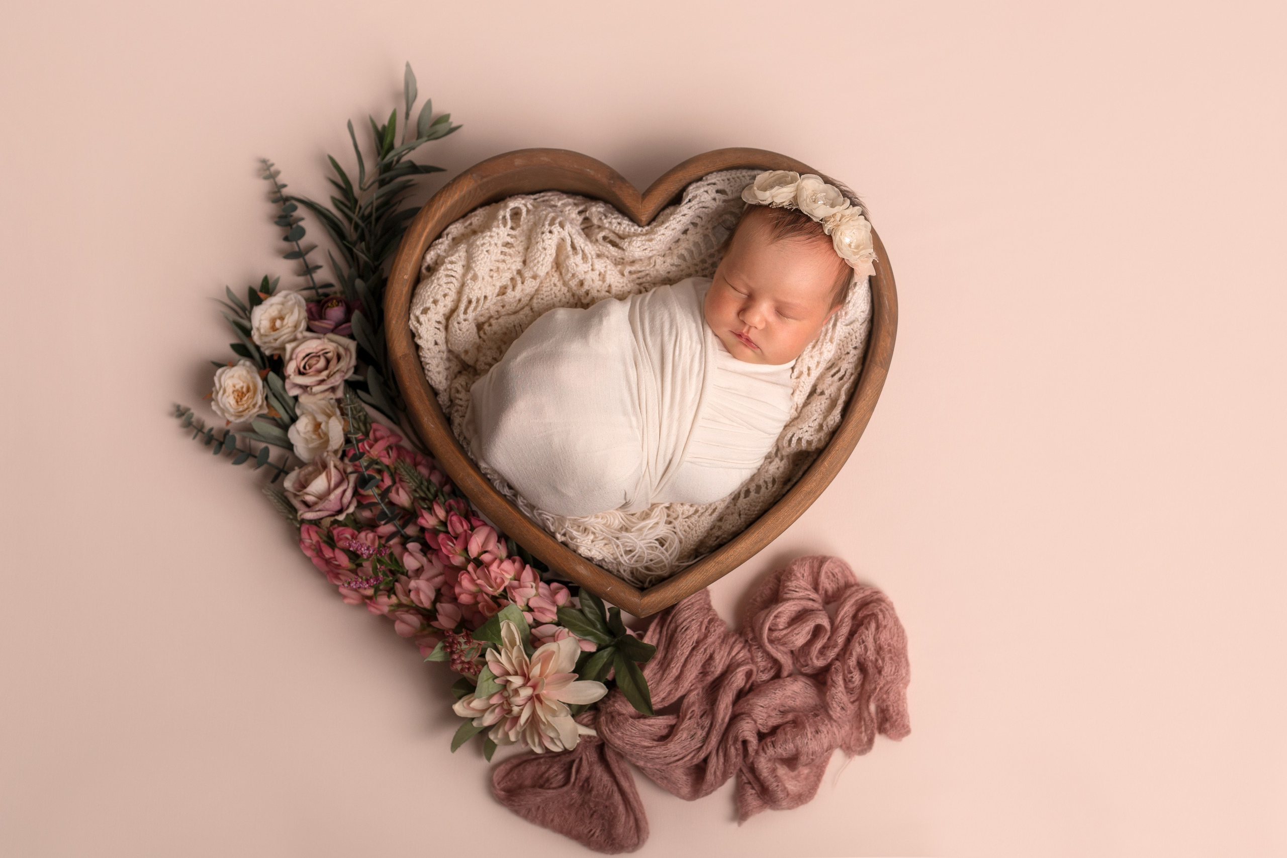 Девочки. Фотограф новорожденных в Омске Анастасия Моисеева