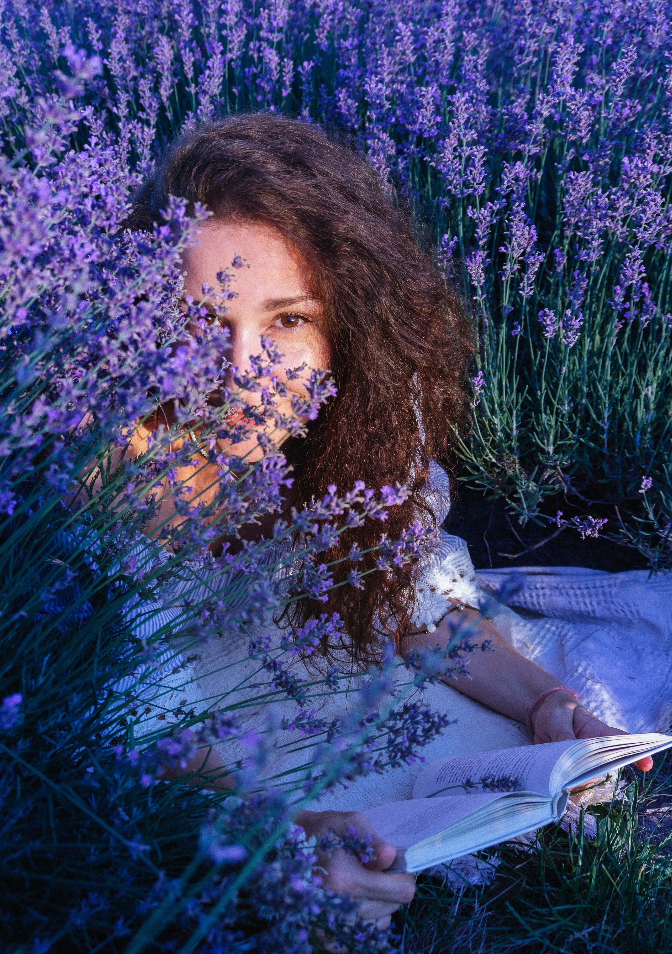 Фотографии в лавандовом поле. Елена Волкова семейный фотограф в станице Гостагаевской города-курорта Анапа