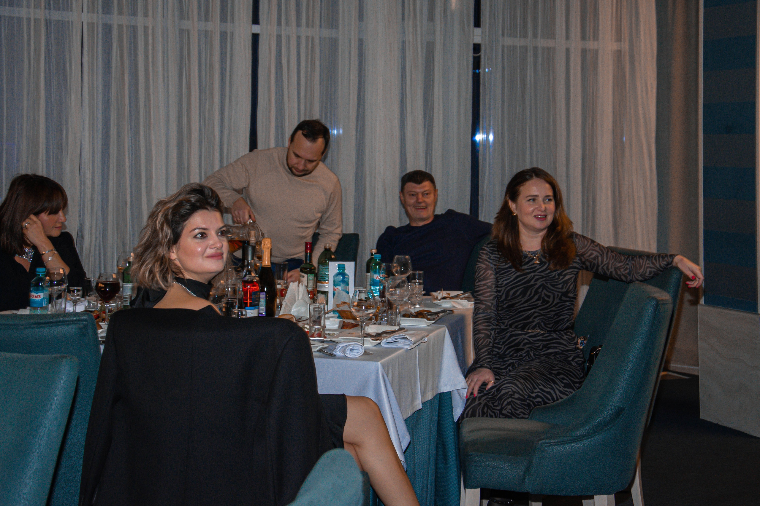 Корпоратив. Женский фотограф в Людиново и Киров