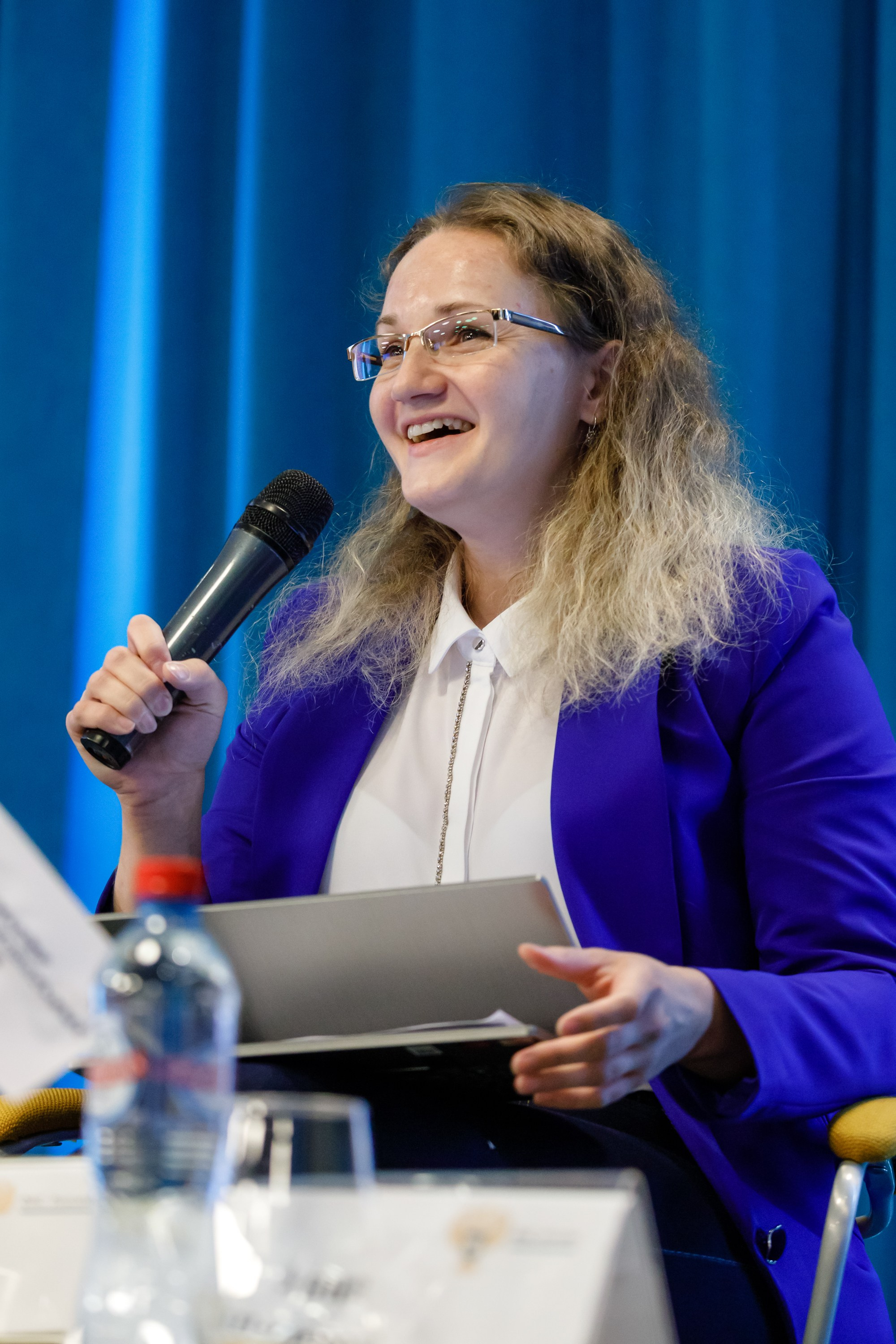 Конференция. COSMOS. Свадебный фотограф в Ярославле Анастасия Архипова