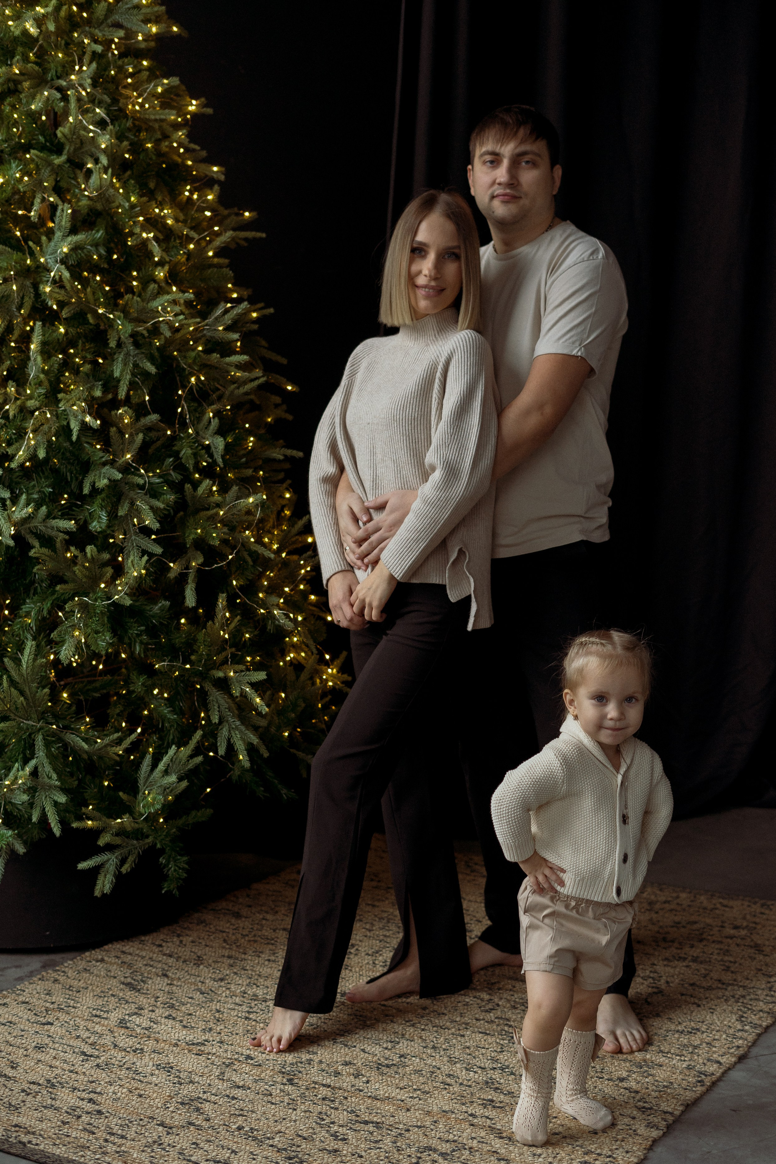 Виктория, Михаил, Миа. Новый год в тёмных тонах. Эстетичная фото- и видеосъёмка Ирина Арсентьева. Челябинск и весь мир