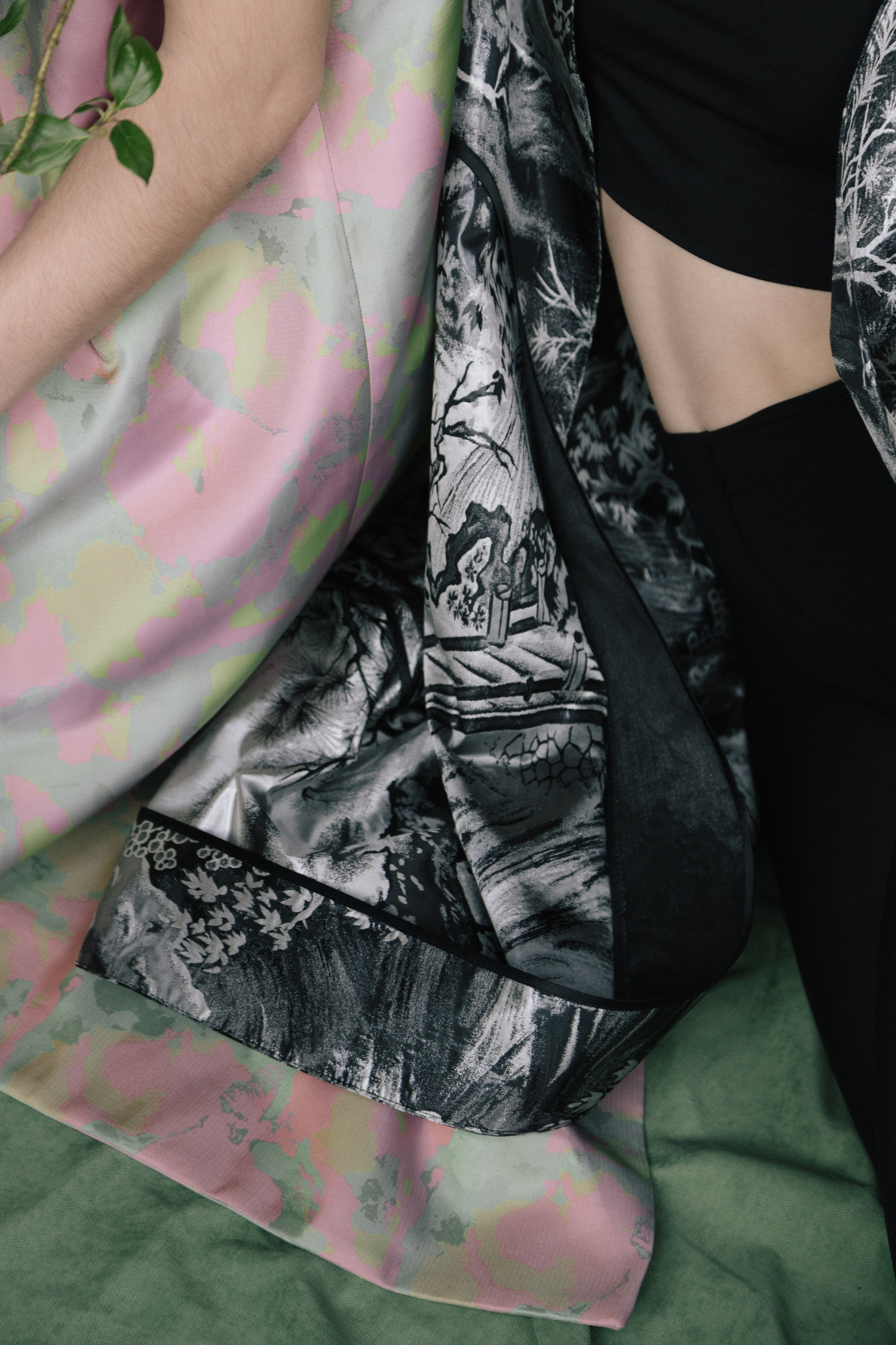 Content | Кафтаны