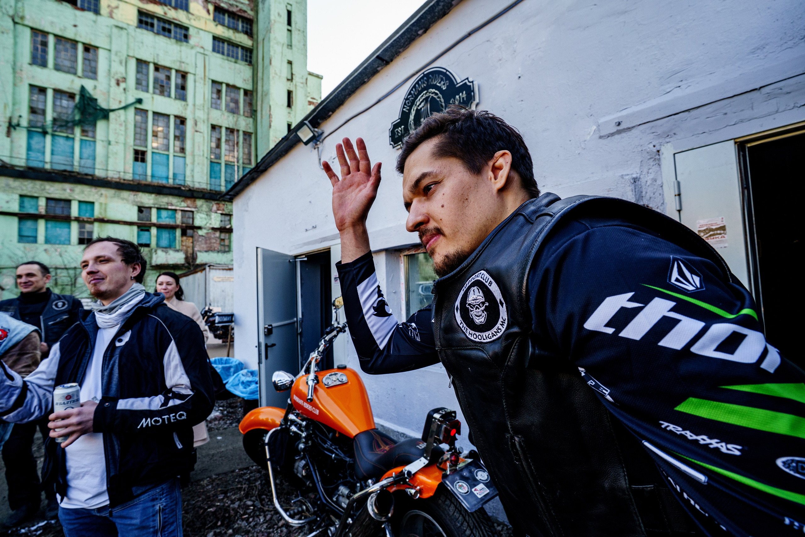 Прохват мотоклуба Norman Riders ч.2. Концертный и репортажный фотограф в Санкт-Петербурге Слава Пахомов