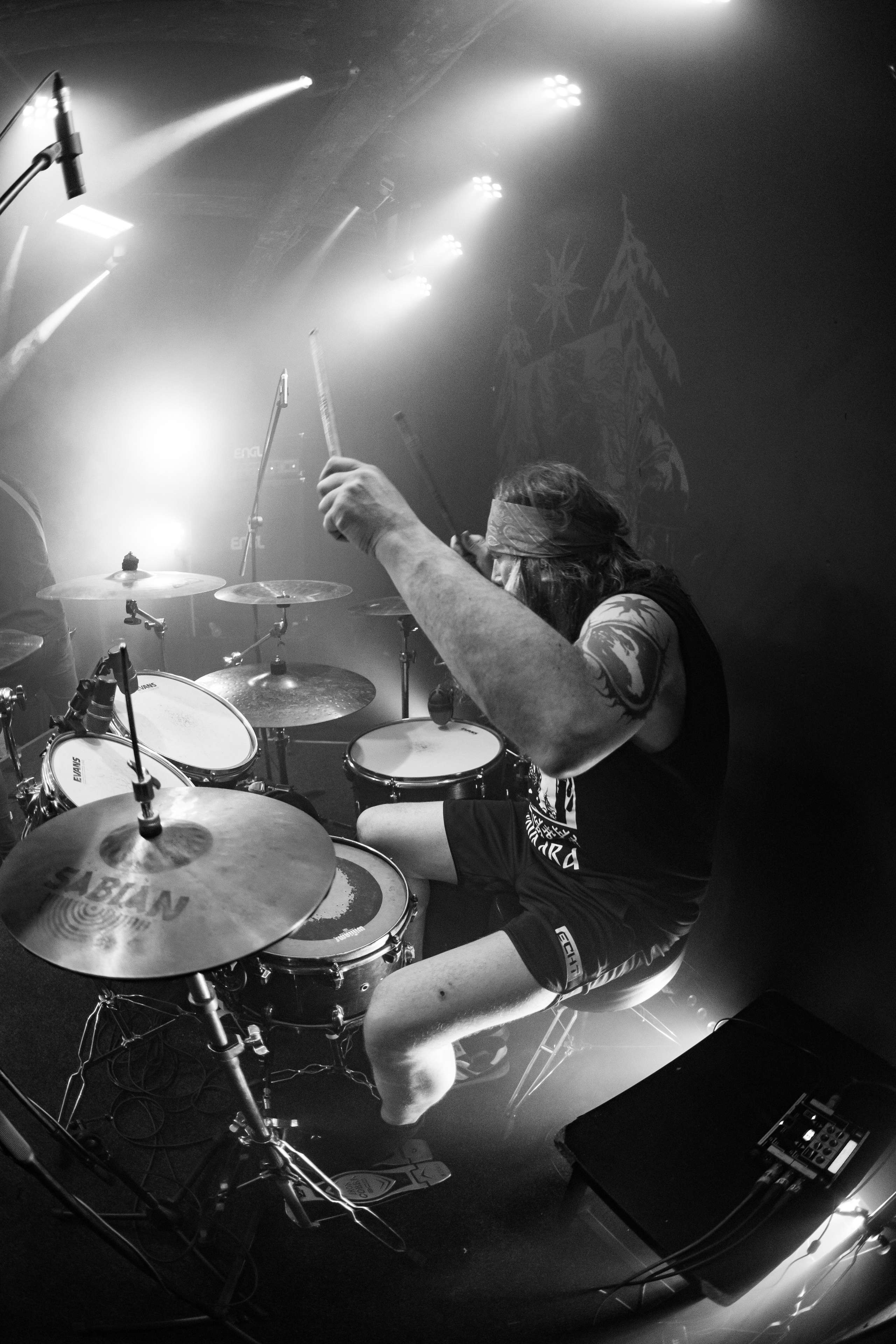 ИЛ • Minuala • Khlad|Цоколь 2.0. Концертный и репортажный фотограф в Санкт-Петербурге Слава Пахомов