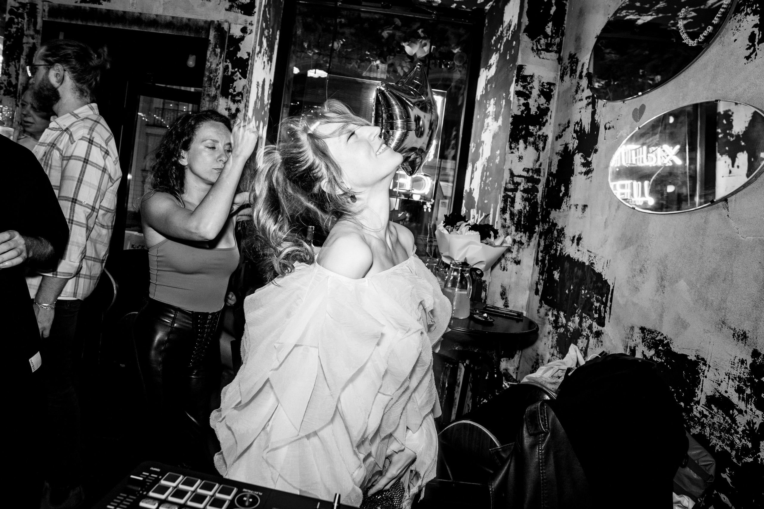 Бар разбитых сердец. ДР Yampolskaya. Концертный и репортажный фотограф в Санкт-Петербурге Слава Пахомов