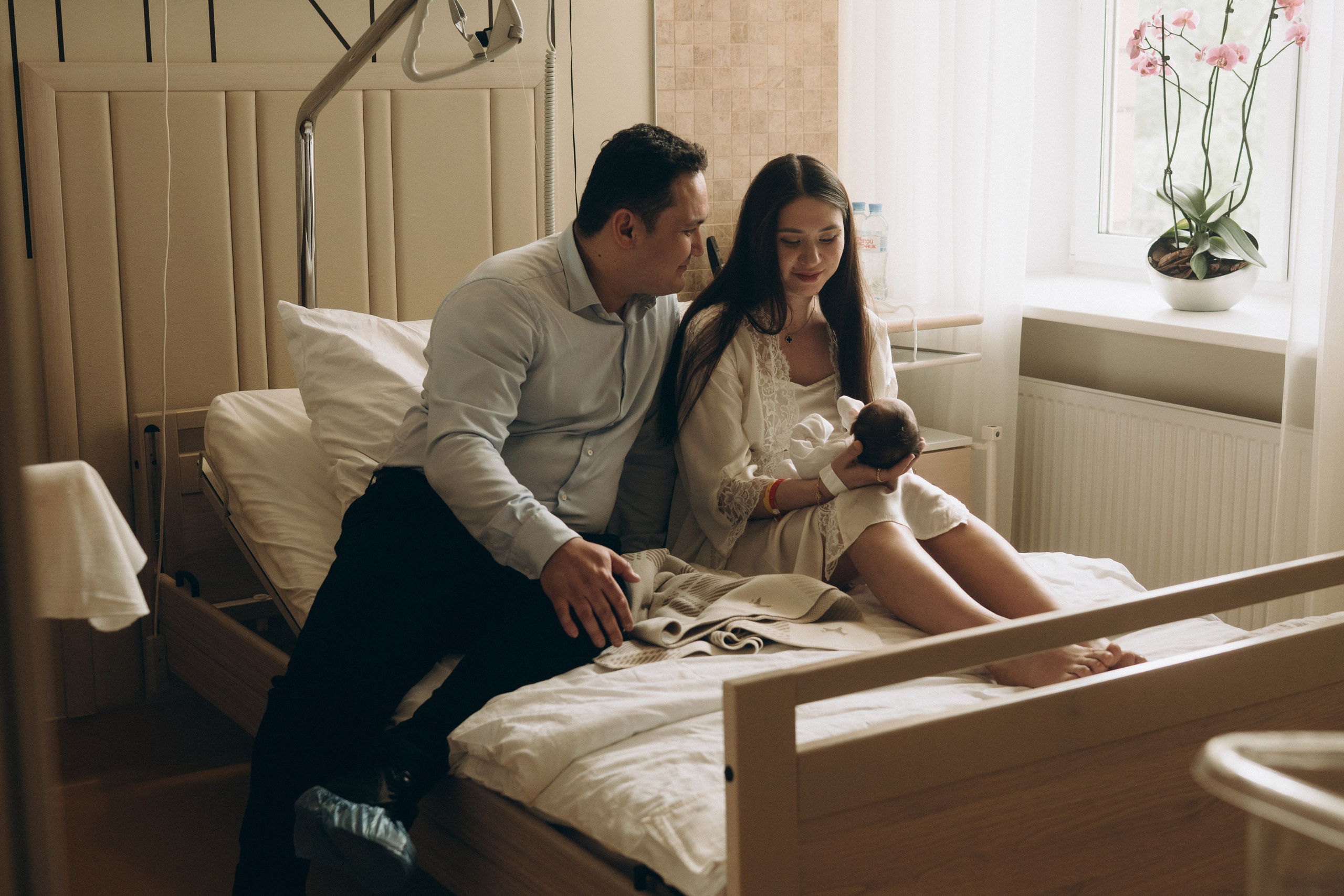 Выписка из роддома фотограф на роды