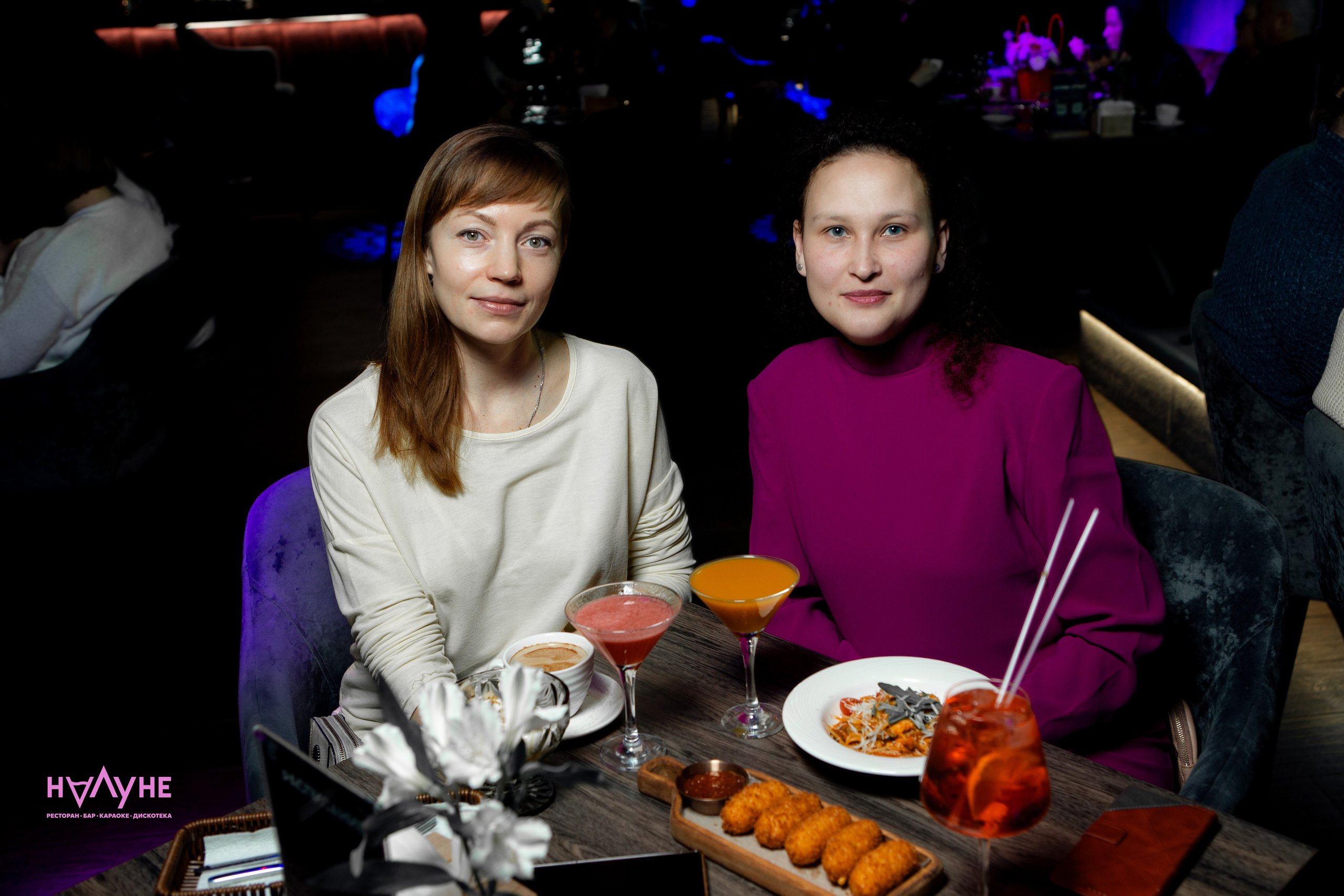 БАРЫ/КЛУБЫ. ДИНИСЛАМ ГАЛЕЕВ | ФОТОГРАФ | МОСКВА