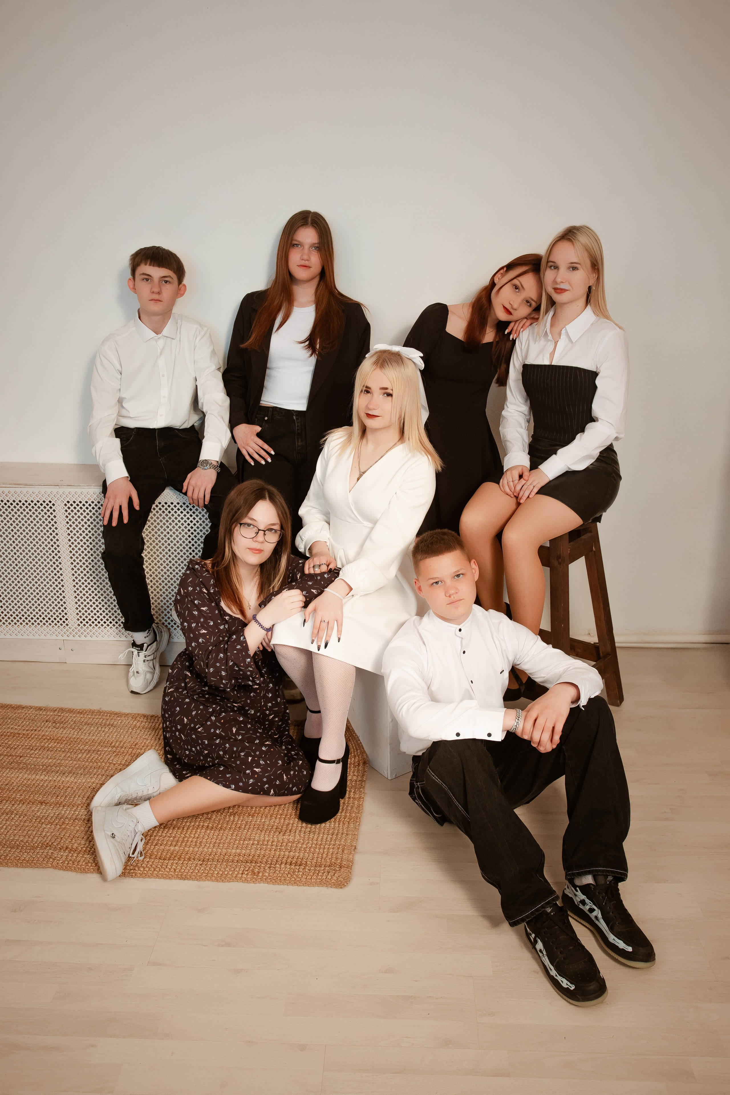 Зеленогорская СОШ, 9 класс. Студия выпускных альбомов Остров