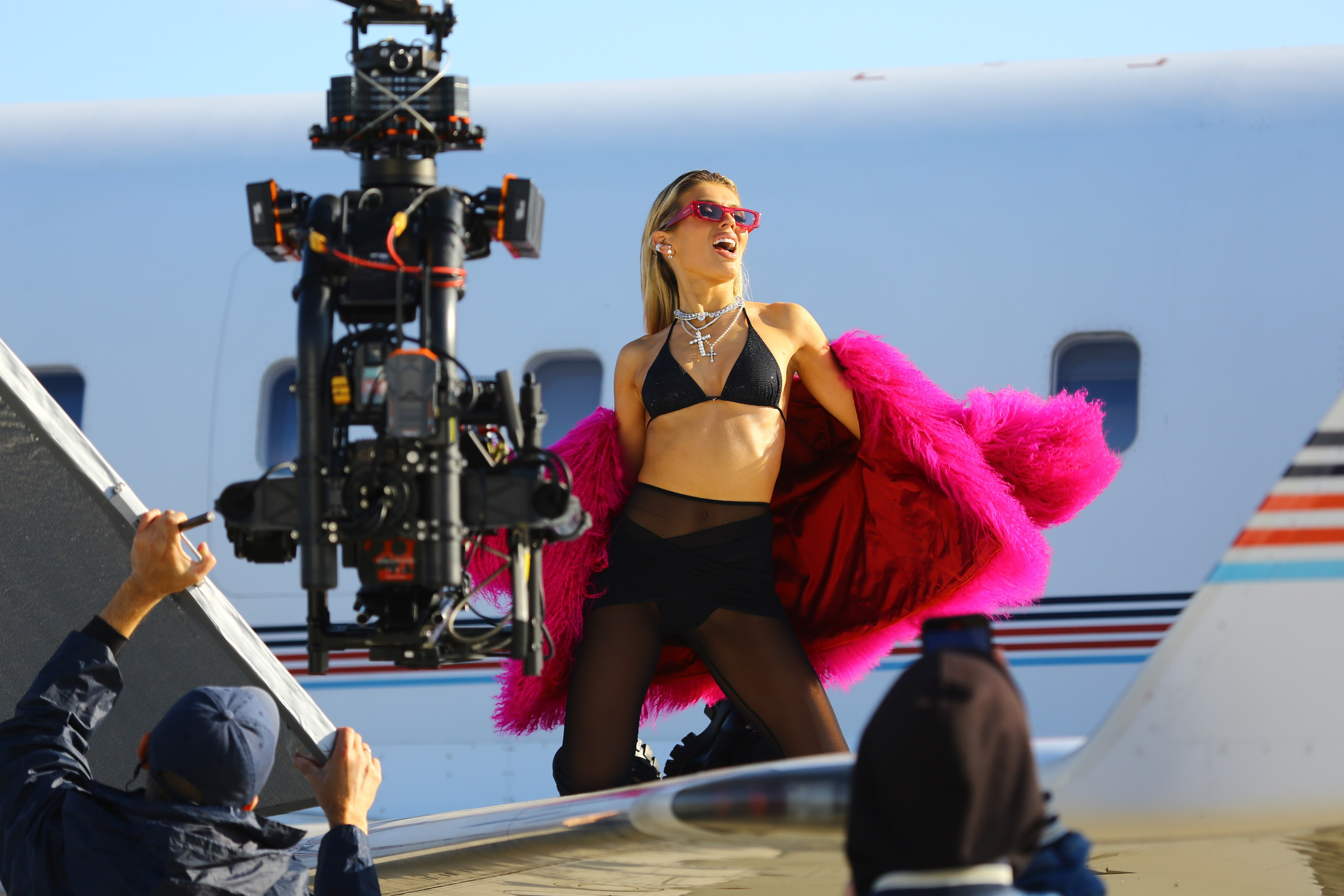 Люся Чеботина на съемках клипа. Репортажный фотограф в Москве Зуйко Оксана