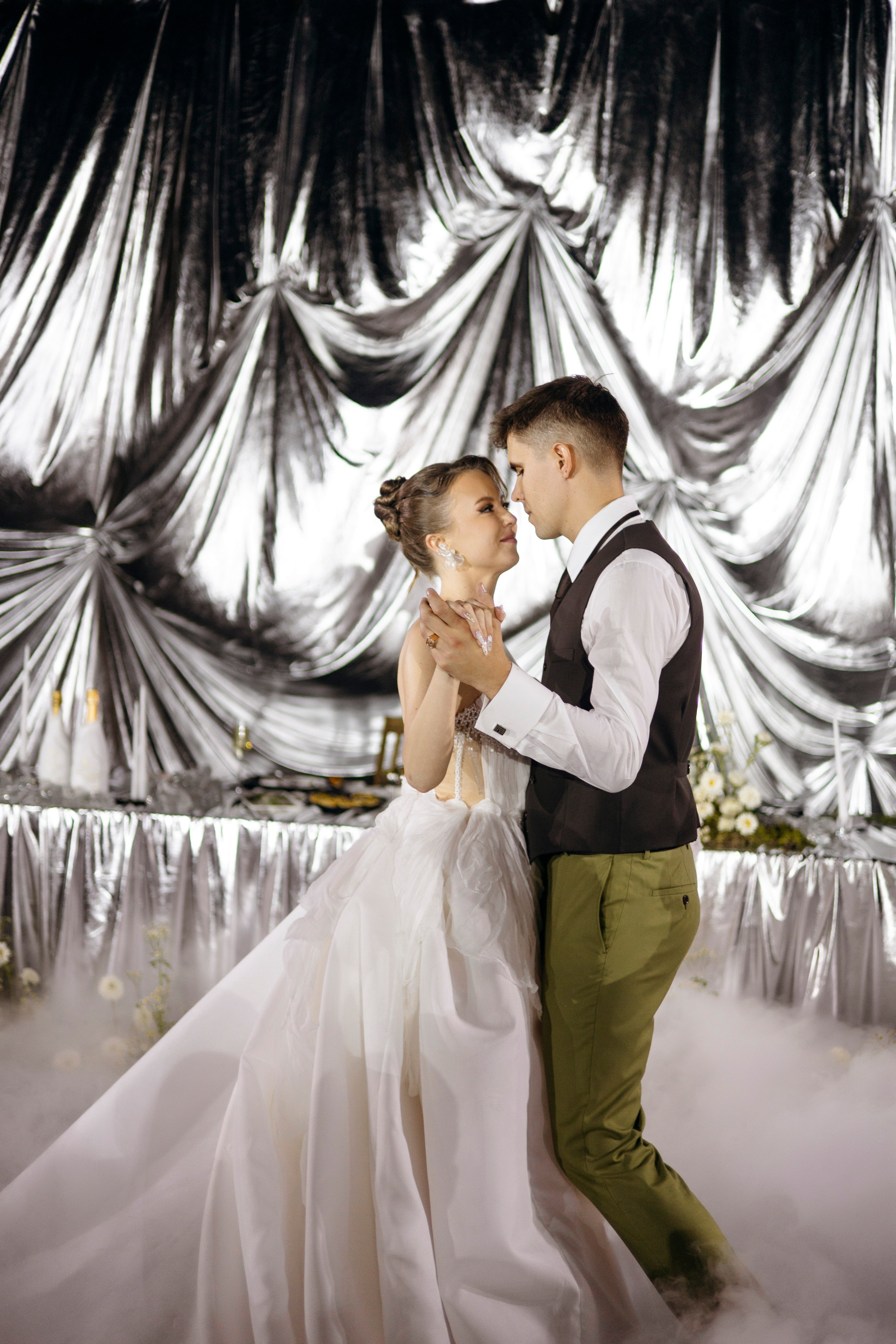 Артём и Вероника pine river. Nikolpinhasova